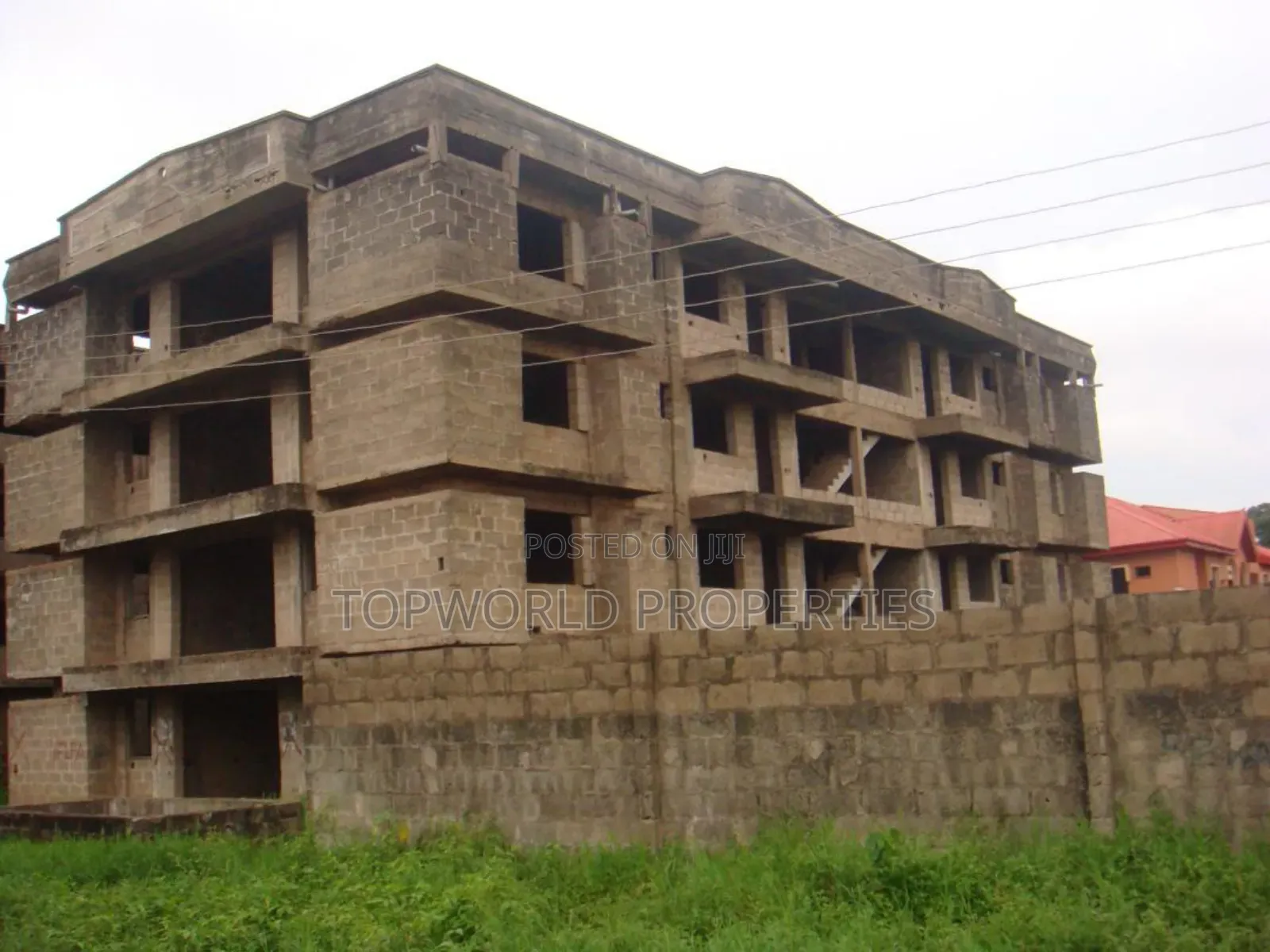 3bdrm Block of Flats in Alakuko Ifako for sale in Ifako