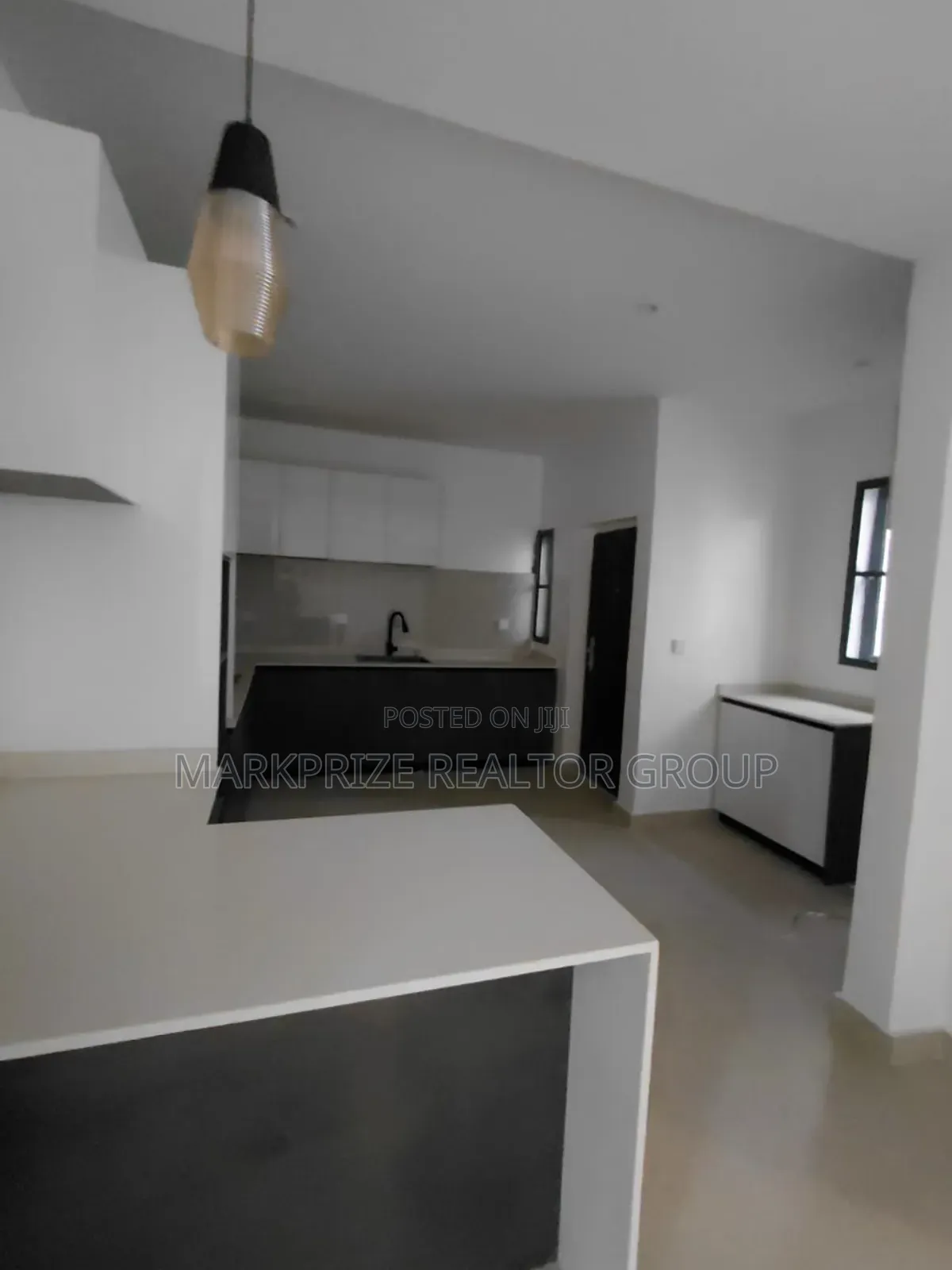 4bdrm Duplex in Lekki Phase 1 for sale in Lekki Phase 1