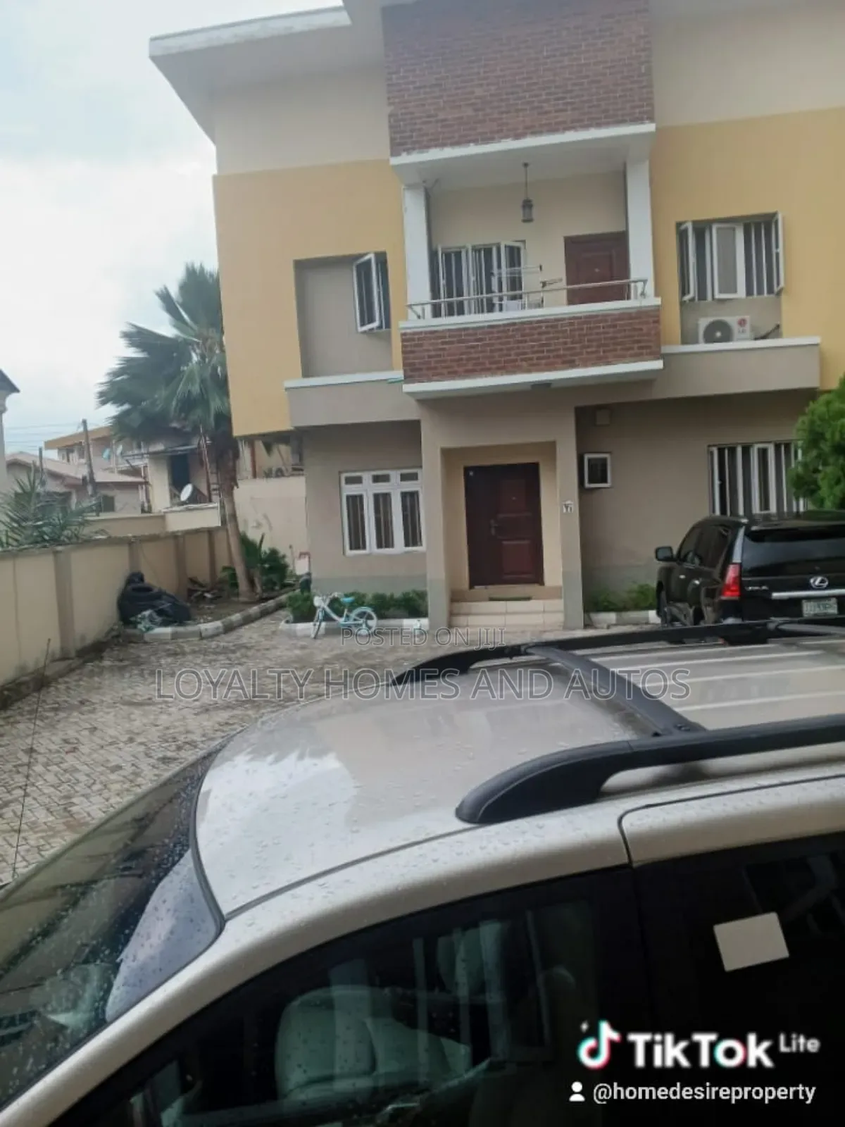 5bdrm Townhouse/Terrace in Adeniyi Jones Ikeja for sale in Adeniyi Jones