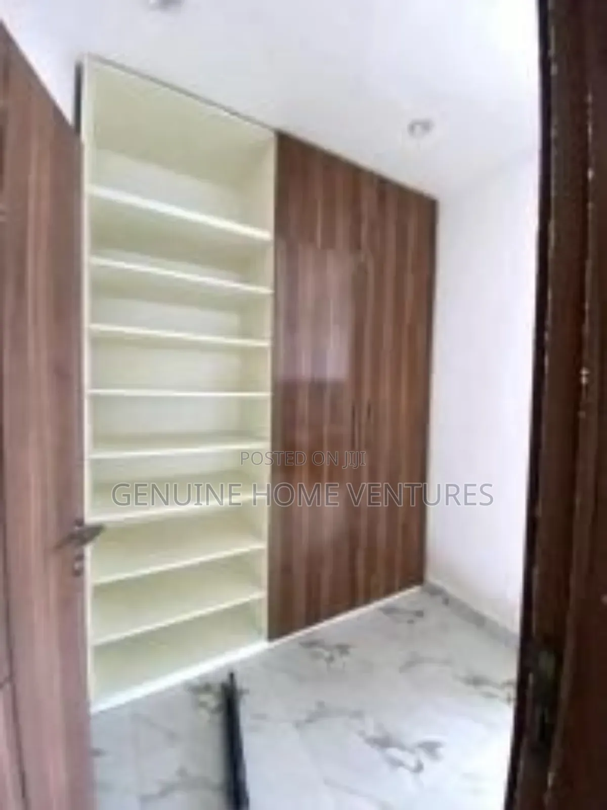 2bdrm Apartment in Periwinkle Estate, Lekki Phase 1 for rent in Lekki Phase 1