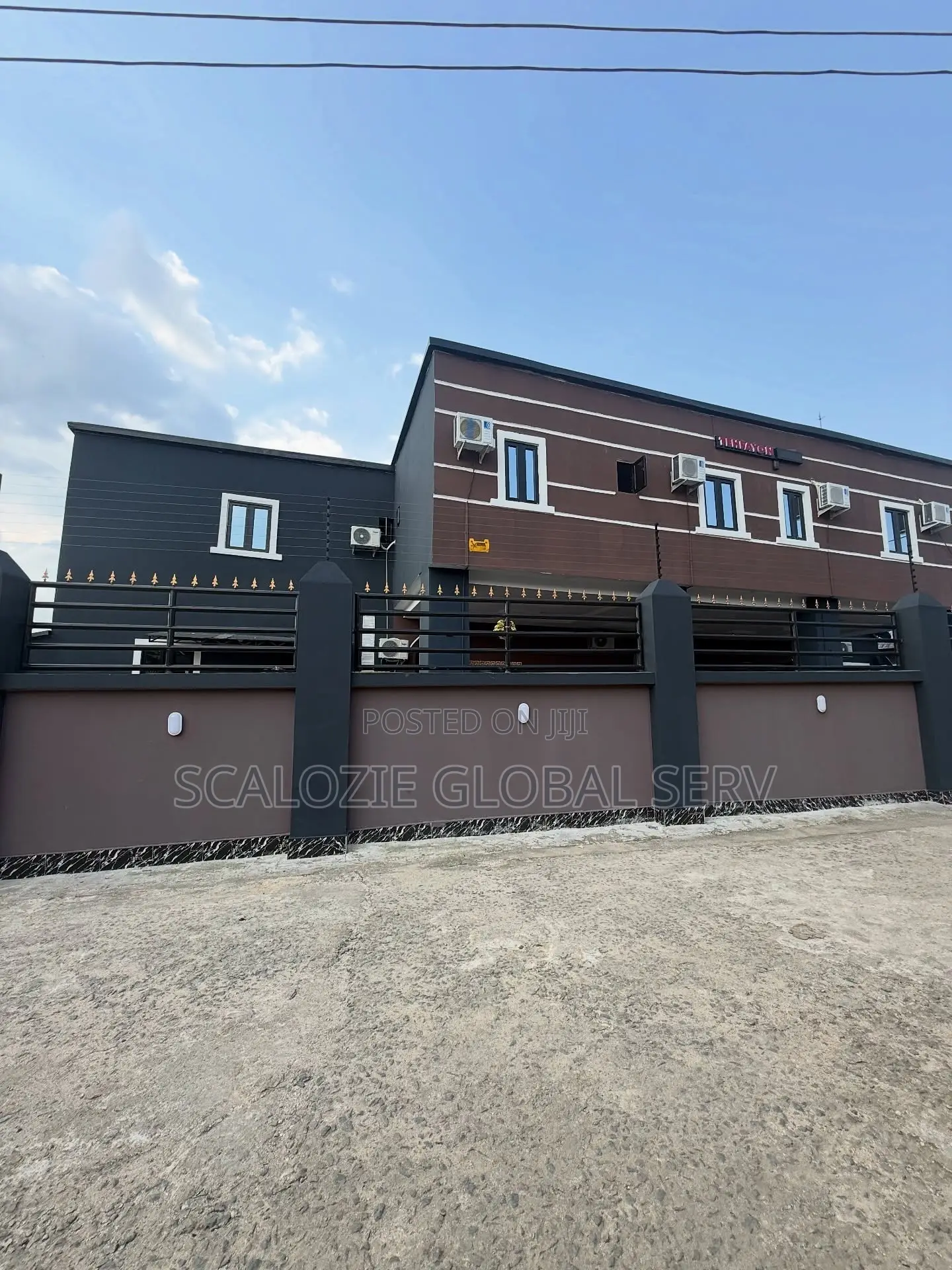 Fully Furnished 15 Rooms Hotel for Sale in Port Harcourt Nigeria in Port-Harcourt