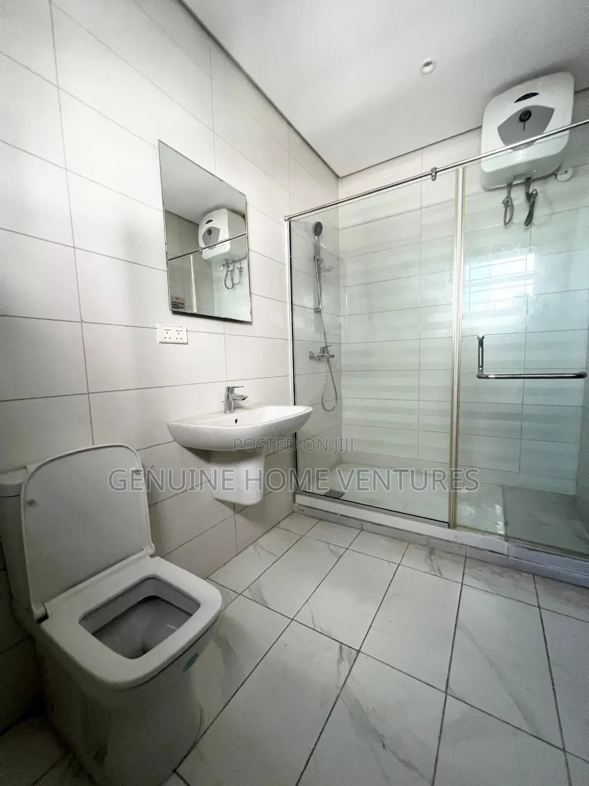 20bdrm Duplex in Lekki Phase 1 for sale in Lekki Phase 1