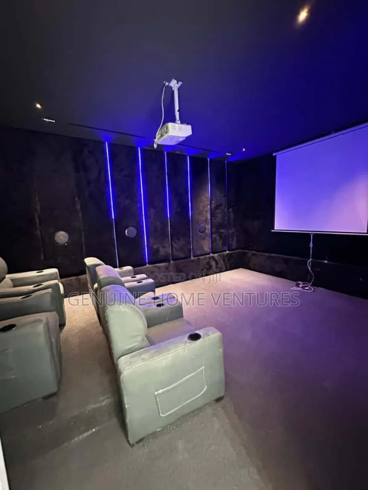 5bdrm Duplex in Lekki County Home, Ikota for sale in Ikota