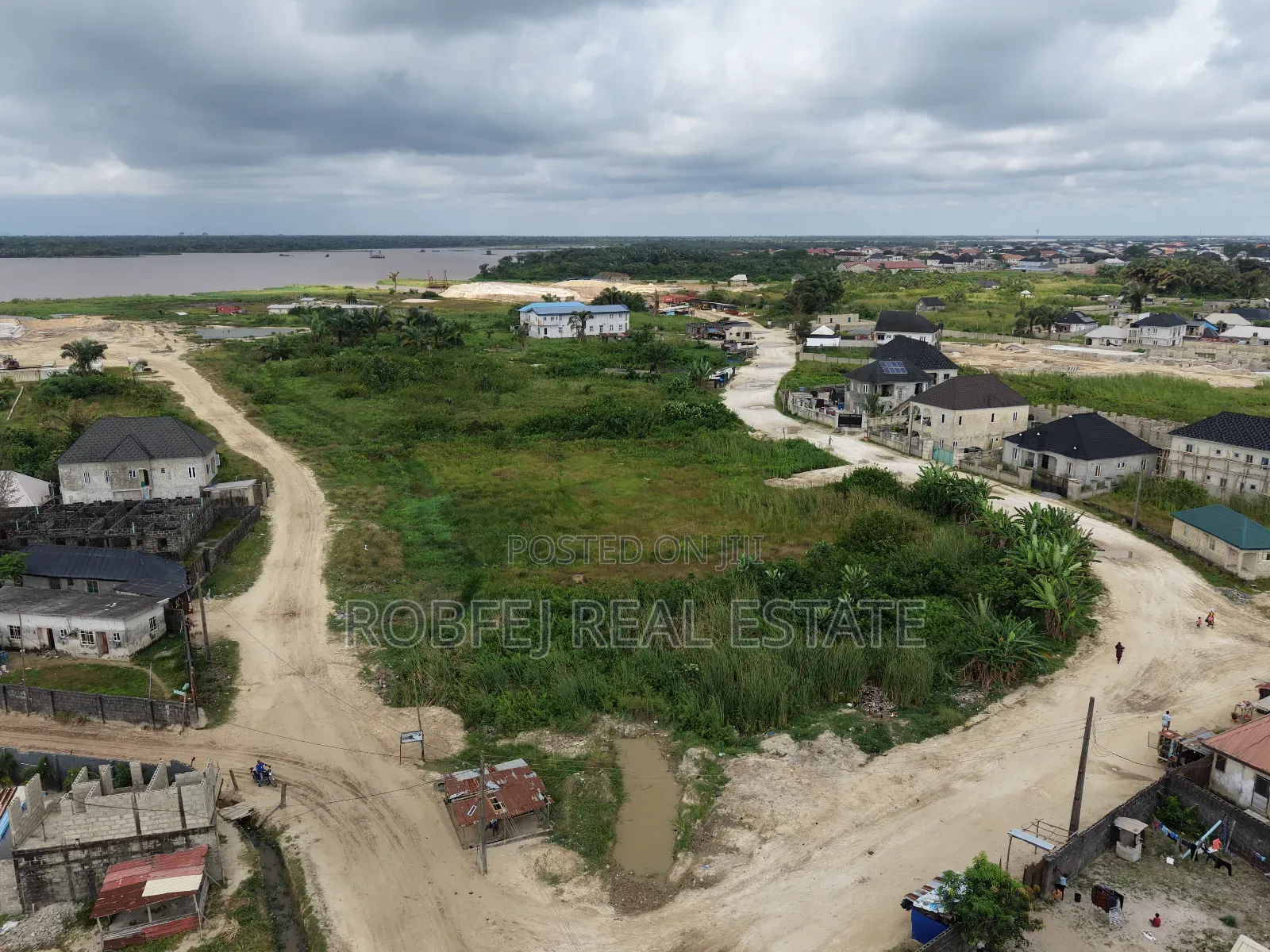 Urgent Distress Sales in Awoyaya