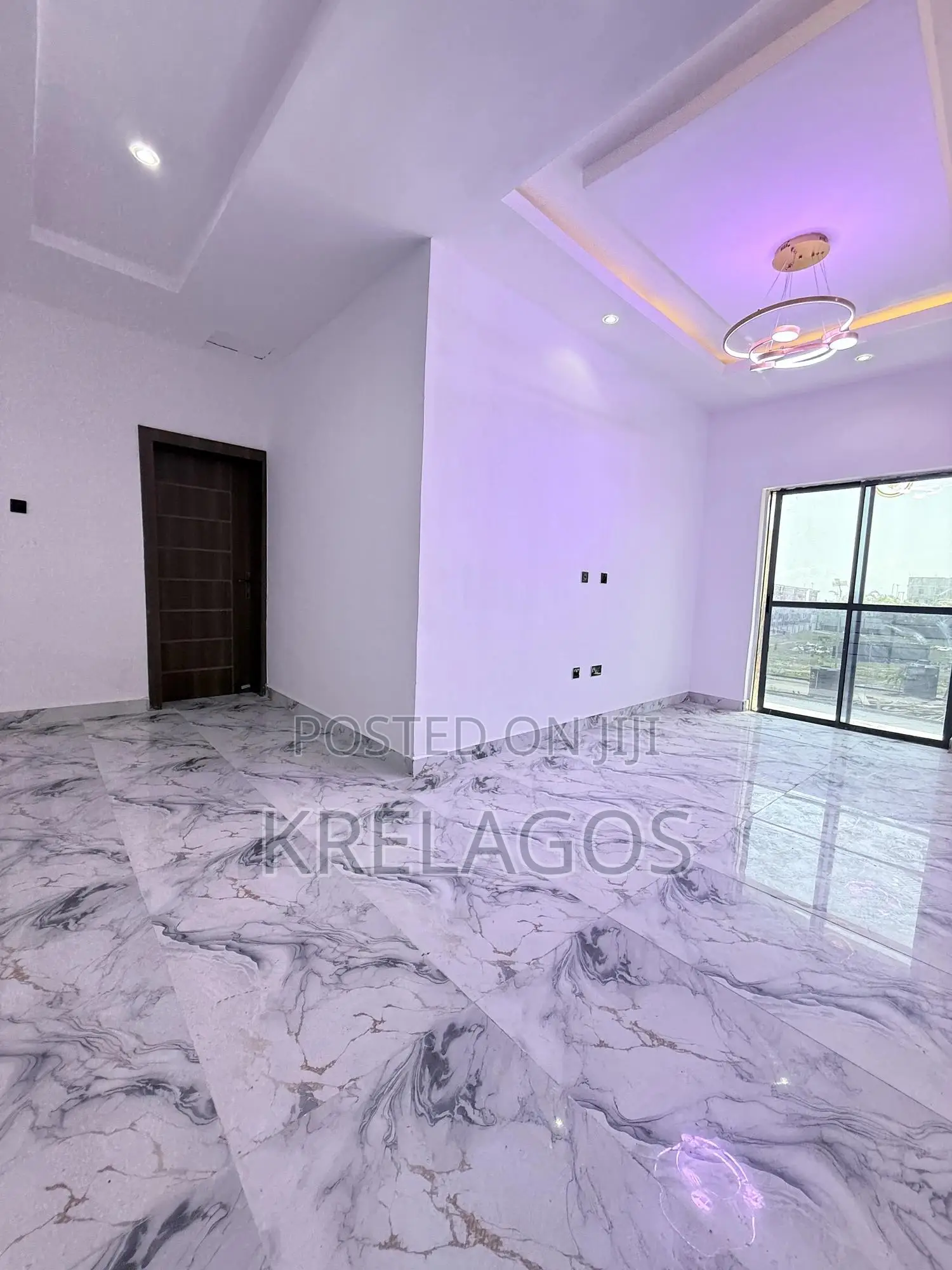 4bdrm Duplex in Orchid, Chevron for sale in Chevron