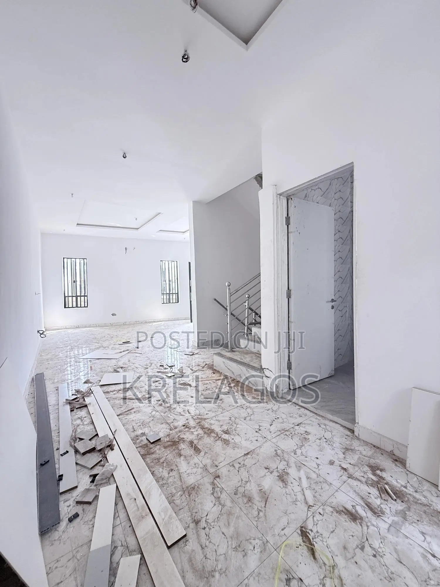 4bdrm Duplex in Orchid, Chevron for sale in Chevron
