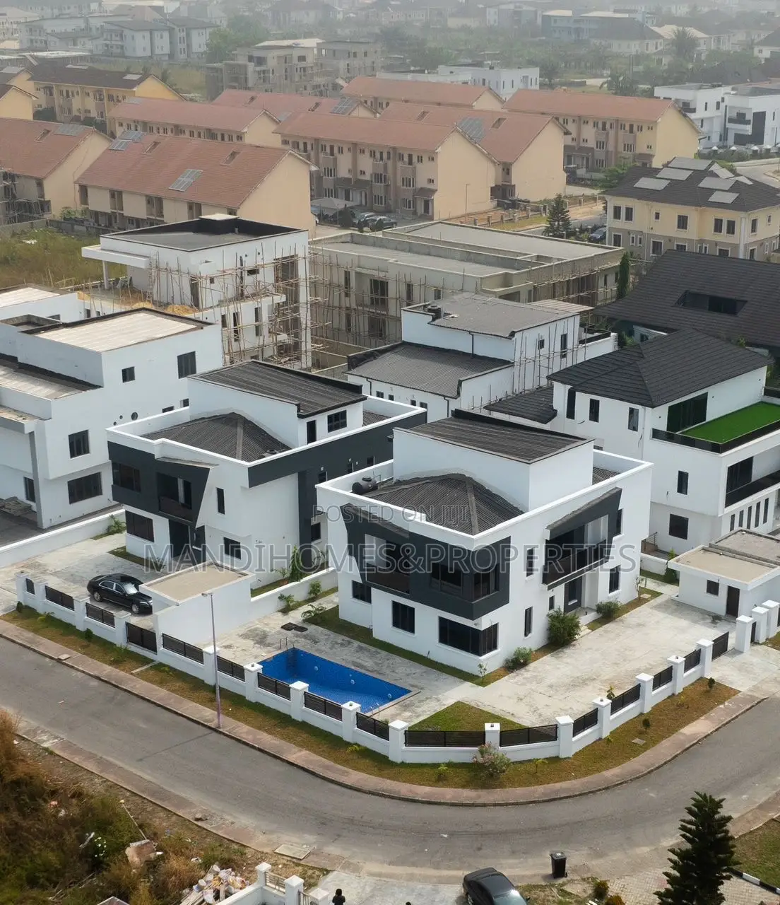 4bdrm Duplex in Royal Garden, Ajah for sale in Ajah