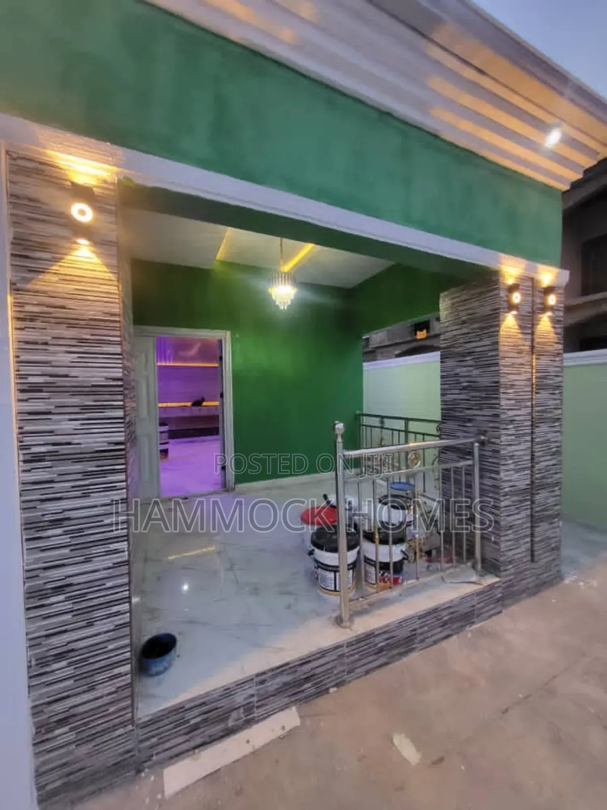 4bdrm Bungalow in Niyi Ishola Estate, Akala Express for sale in Akala Express