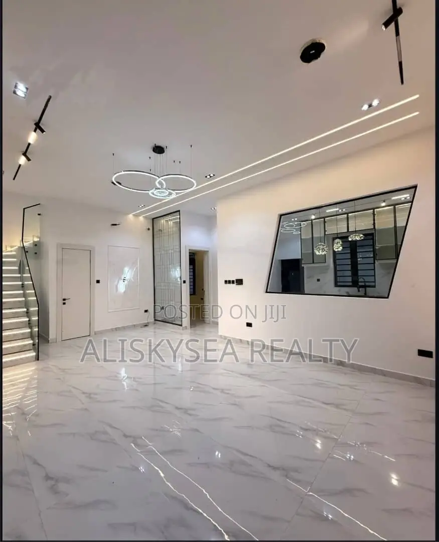 4bdrm House in Ajah, Abraham Adesanya Estate for sale in Abraham Adesanya Estate