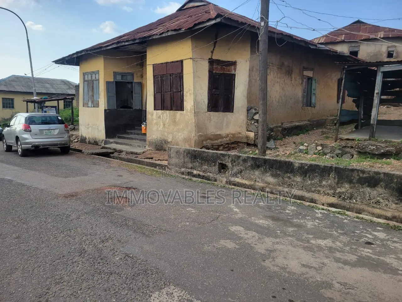 6bdrm Apartment in Lanfewa, Ogun State for sale in Ogun State