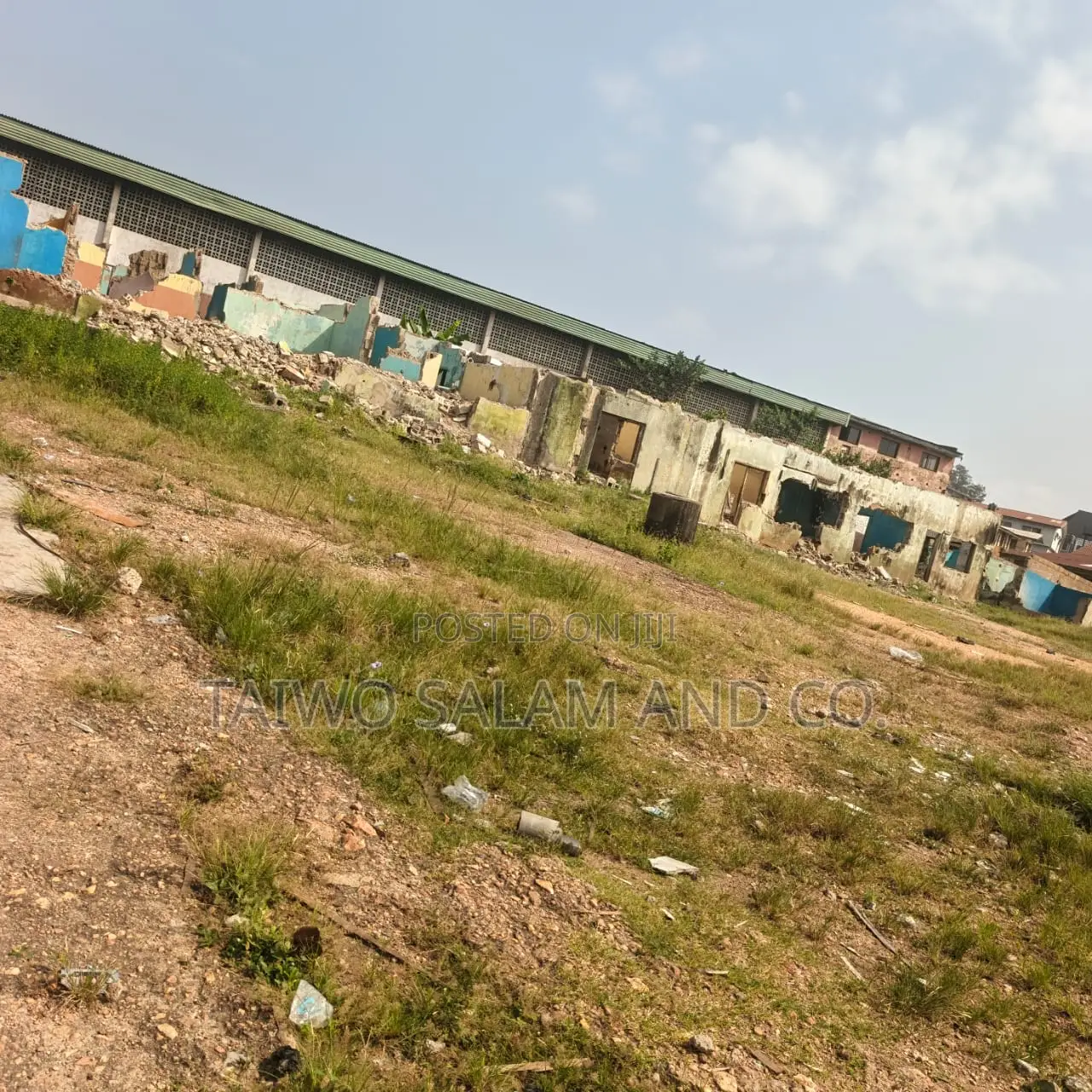 1 Acre of Mixed Use Land in CHallenge / Ibadan