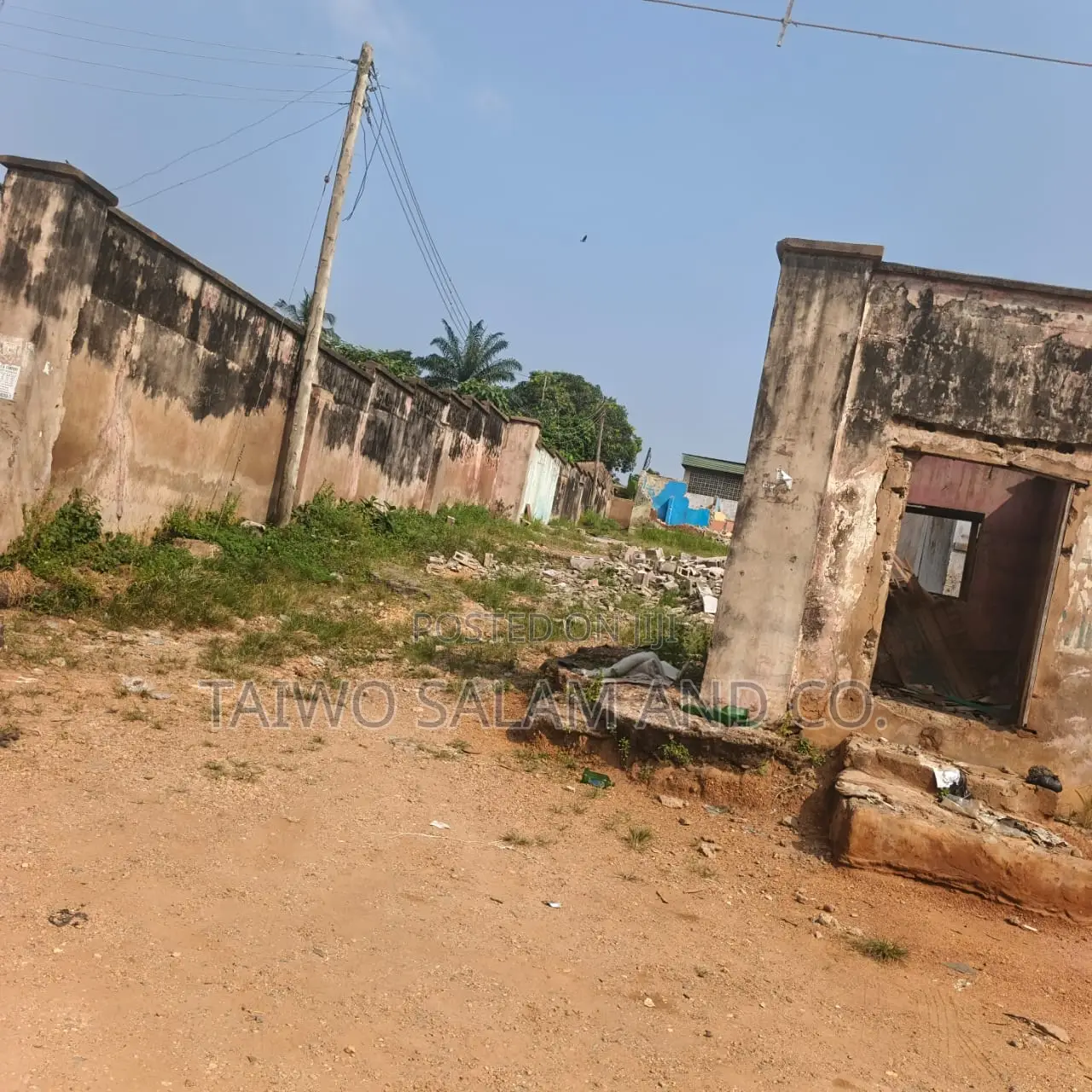 1 Acre of Mixed Use Land in CHallenge / Ibadan