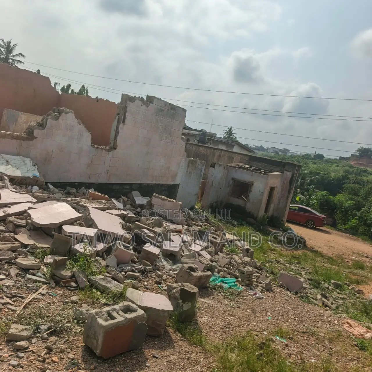 1 Acre of Mixed Use Land in CHallenge / Ibadan