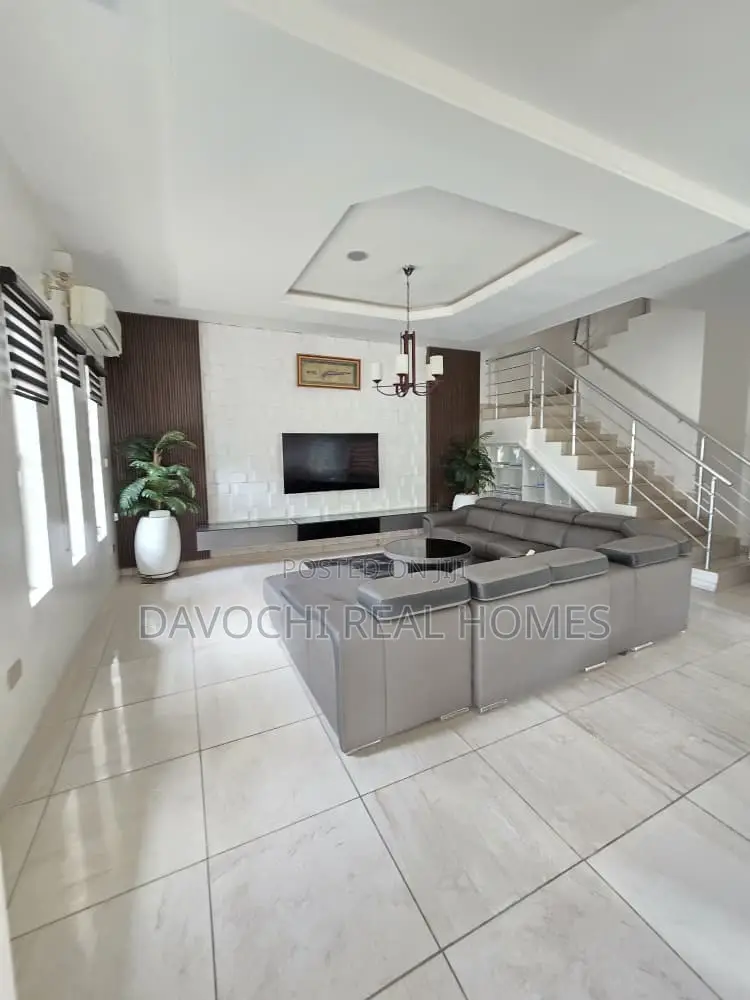Furnished 5bdrm Duplex in Conservative Road, Chevron for rent in Chevron