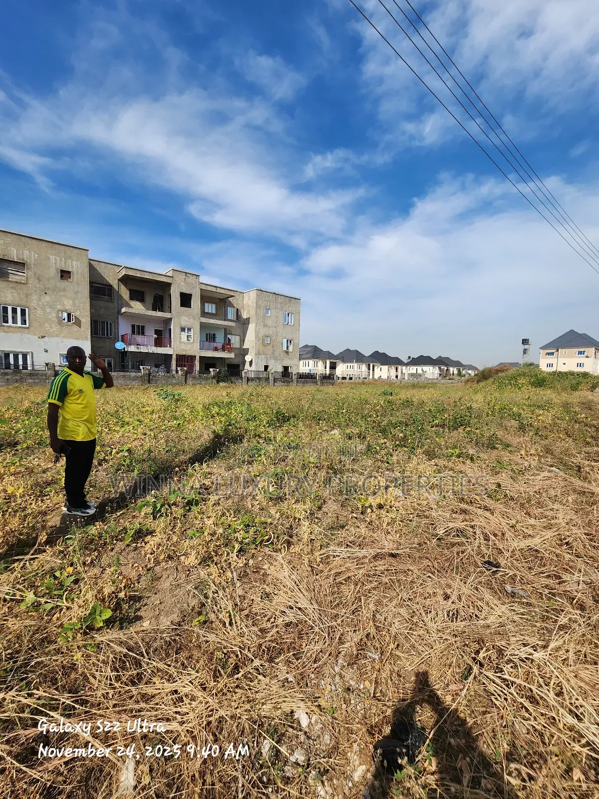 1200sqm Land for 9units of 3 Bed Block of Flat in Lugbe District