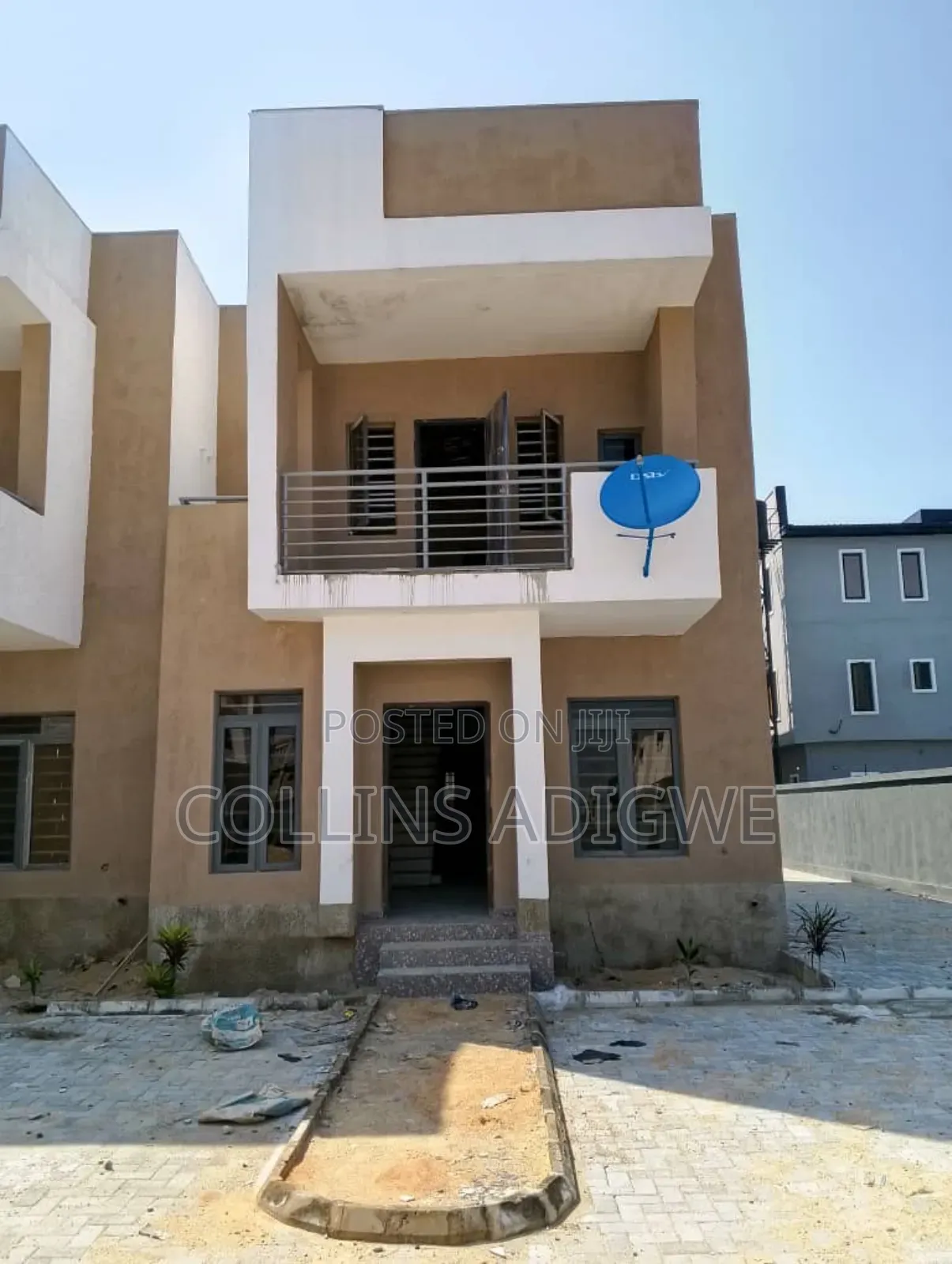 3bdrm Duplex in Orchid, Chevron for sale in Chevron