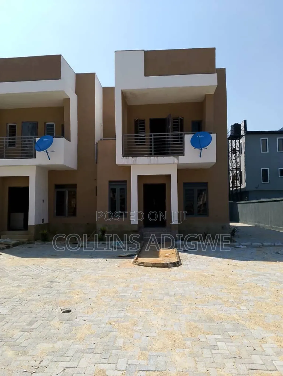 3bdrm Duplex in Orchid, Chevron for sale in Chevron