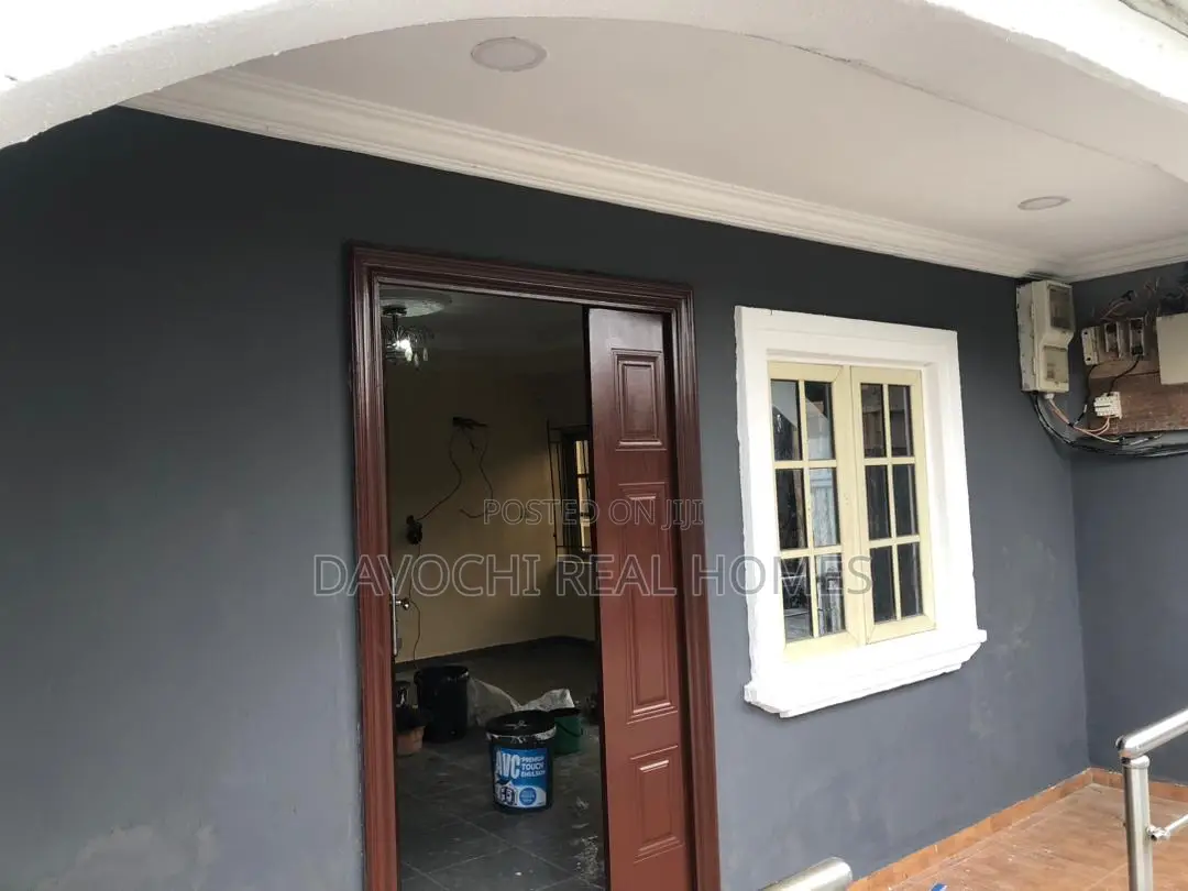 3bdrm Apartment in Badore Road for rent in Ado / Ajah