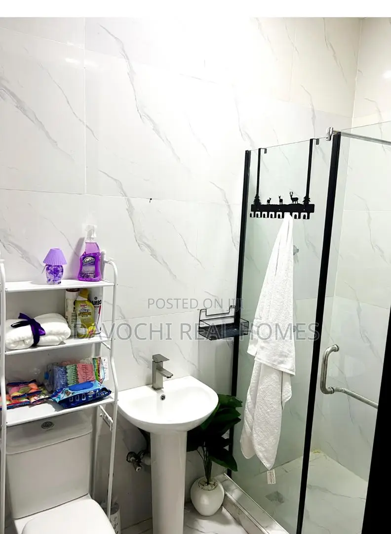 2bdrm Duplex in Orchid Road, Lekki Phase 2 for rent in Lekki Phase 2