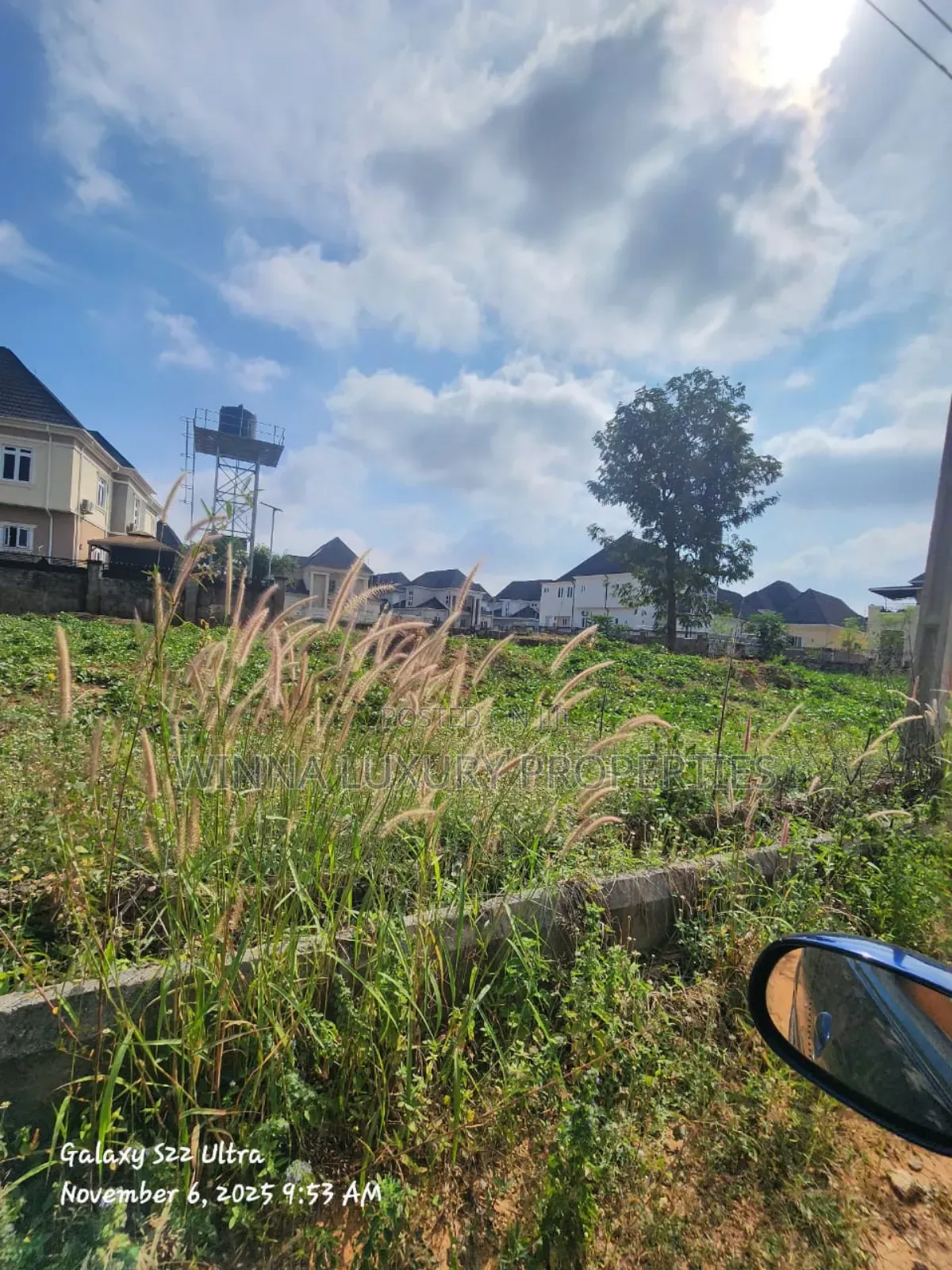 850sqm Plot of Land for 5 Bedrooms Fully Detached With Detached Bq in Lugbe District