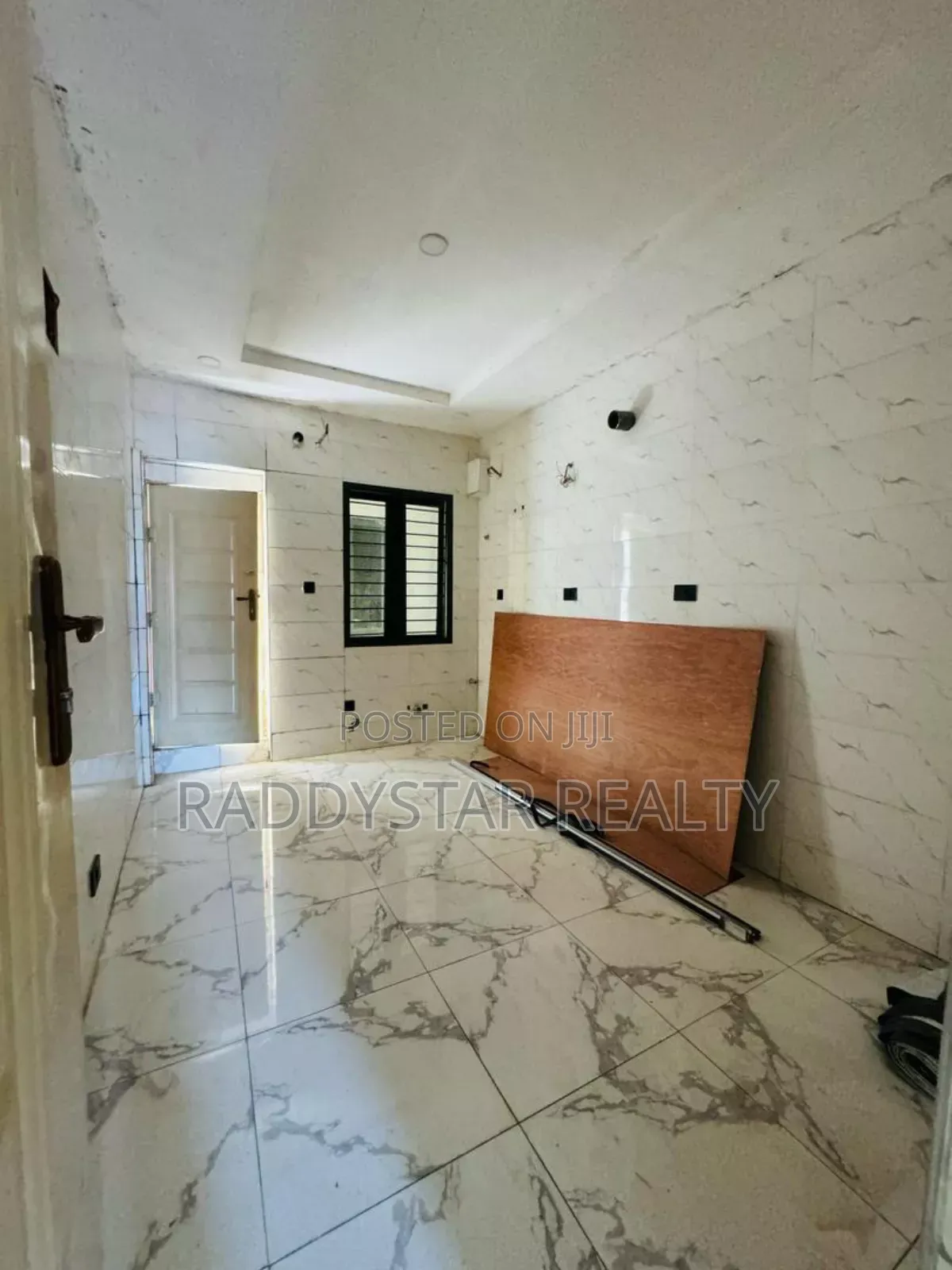 4bdrm Duplex in Maryland for sale in Maryland