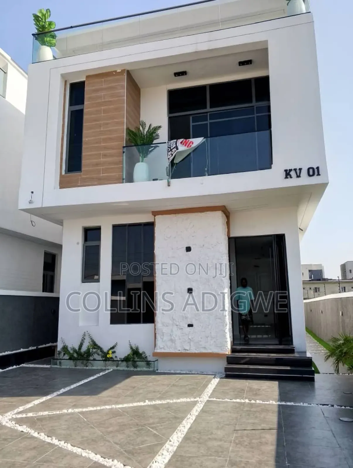 5bdrm Duplex in Royal Estate Orchid, Chevron for sale in Chevron