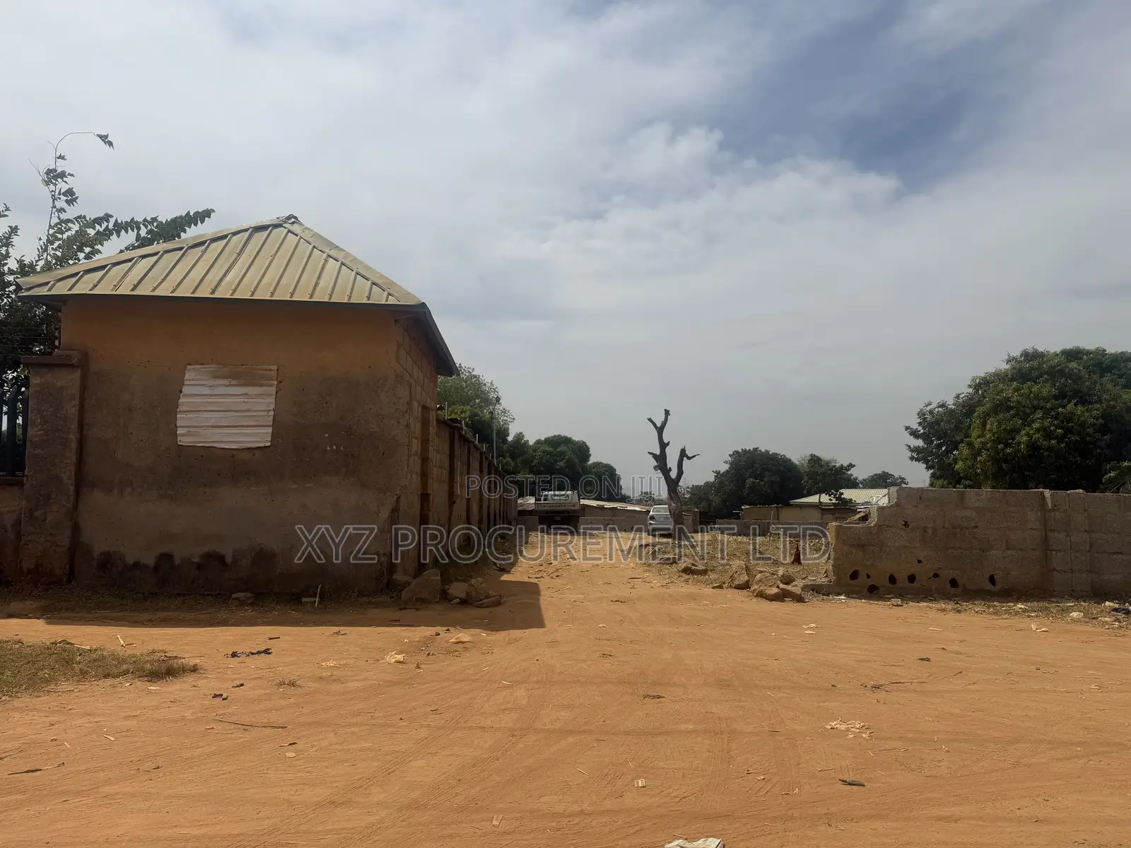3,000 SQM Commercial Plot Mbora District in Mbora