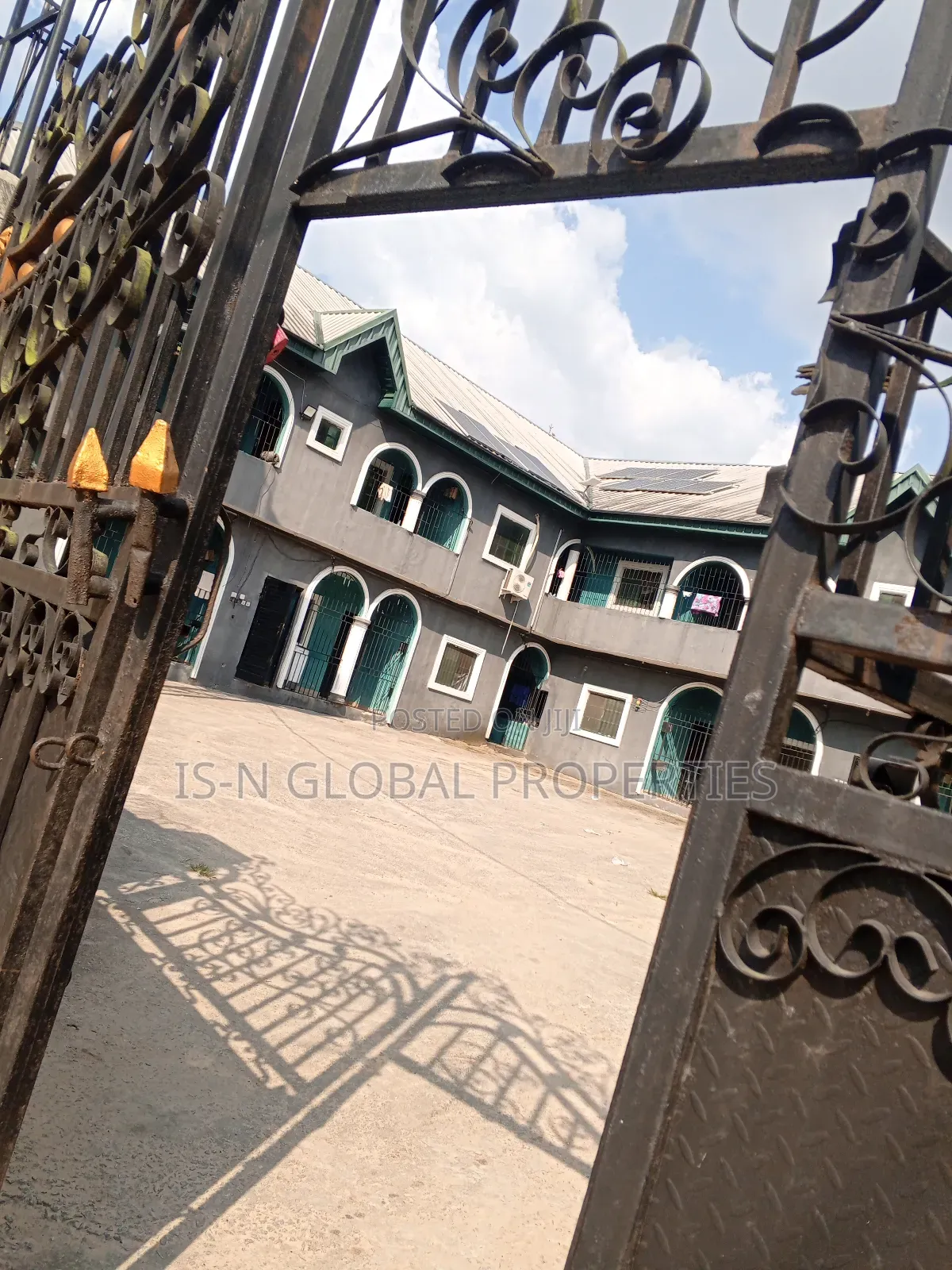 2bdrm House in Warri for sale in Warri