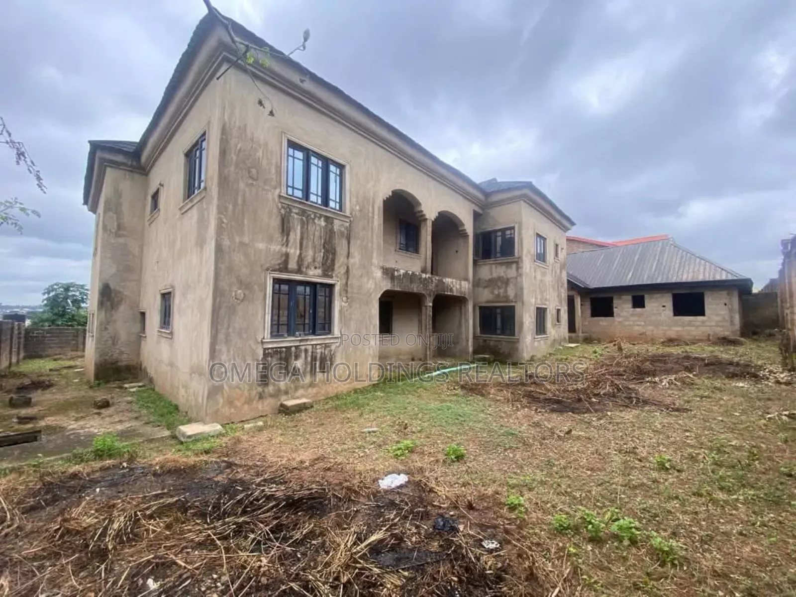 6bdrm Duplex in Hephzibah Area,, Ibadan for sale in Ibadan