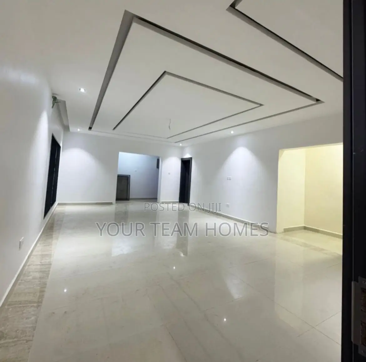 4bdrm Townhouse/Terrace in Life Camp for sale in Life Camp