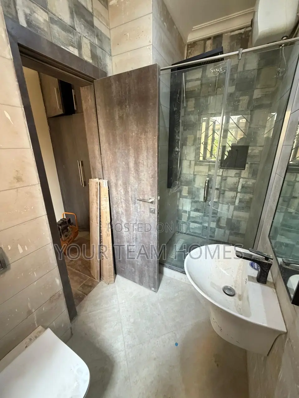 4bdrm Townhouse/Terrace in Jabi for sale in Jabi