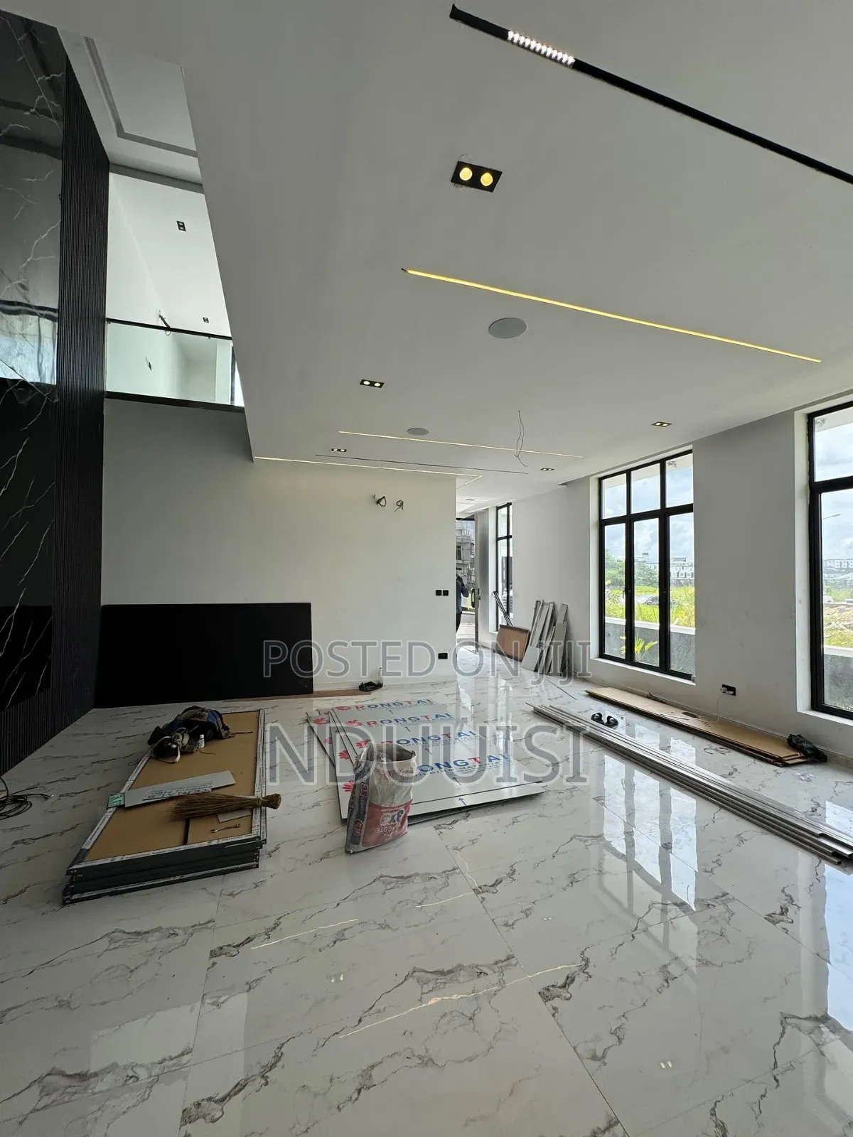 5bdrm Duplex in Cowrie Creek Estate, Lekki Phase 1 for sale in Lekki Phase 1