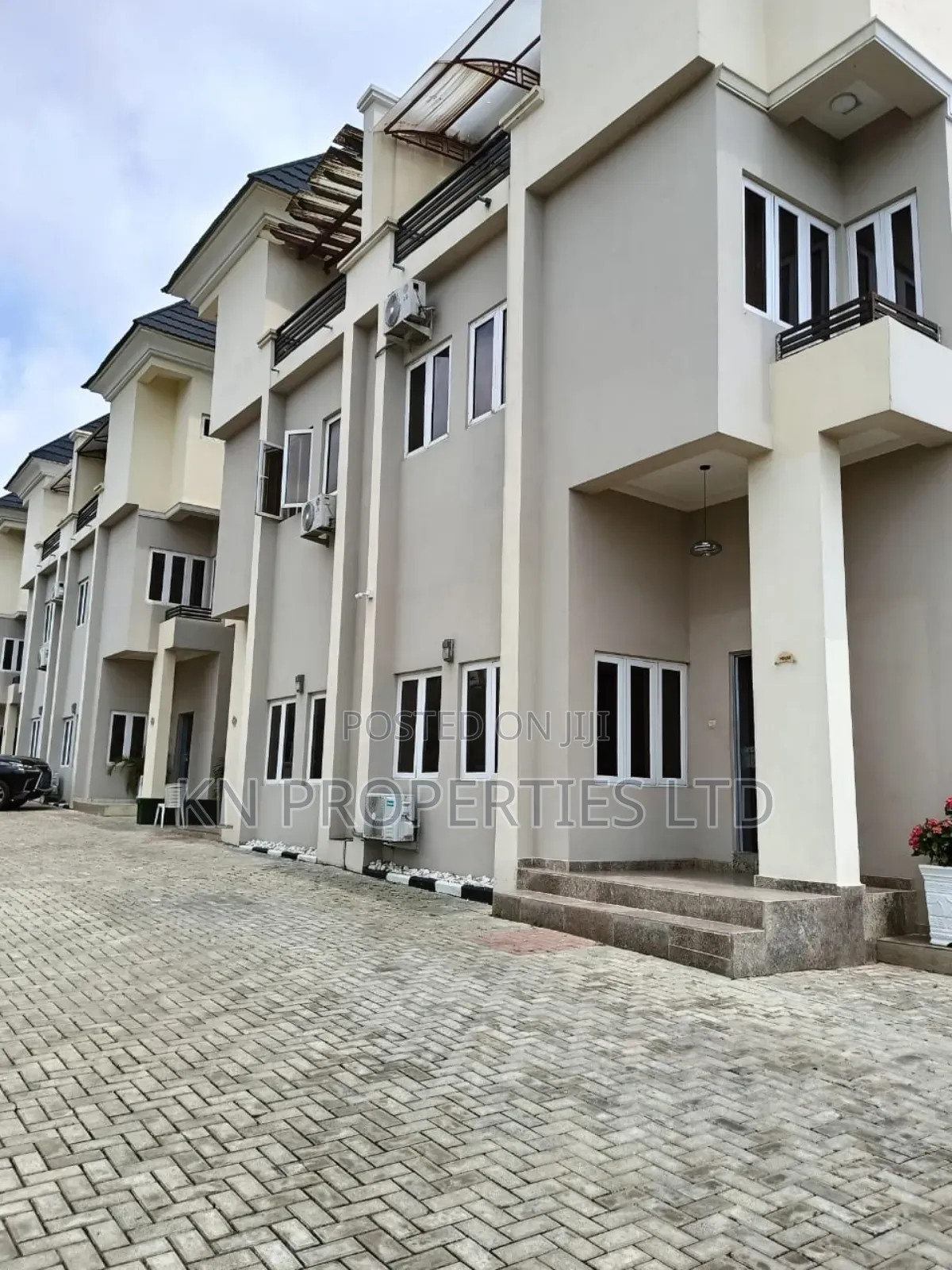 Furnished 5bdrm Duplex in Gusape, Guzape District for rent in Guzape District
