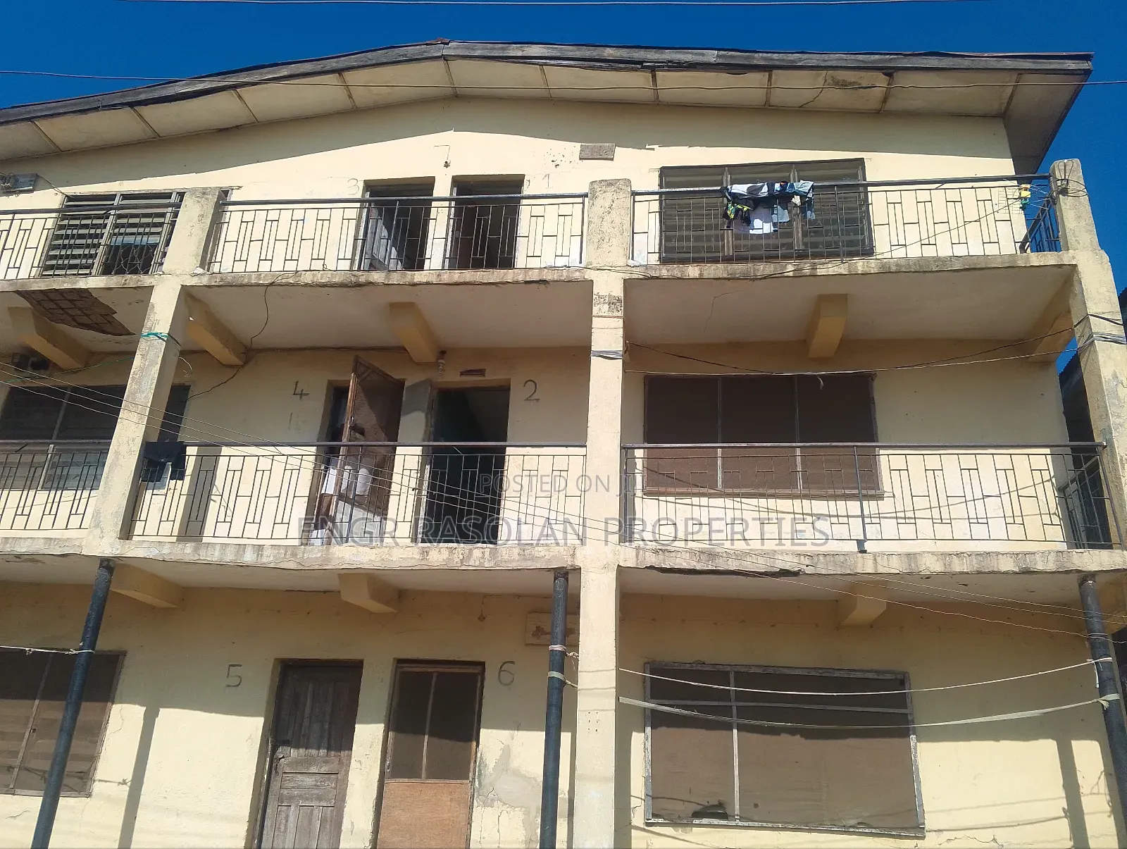 3bdrm Block of Flats in Adisco, Ilorin South for sale in Ilorin South