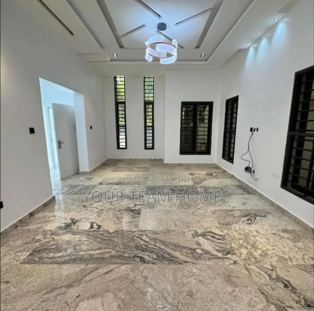 4bdrm Duplex in Life Camp for sale in Life Camp