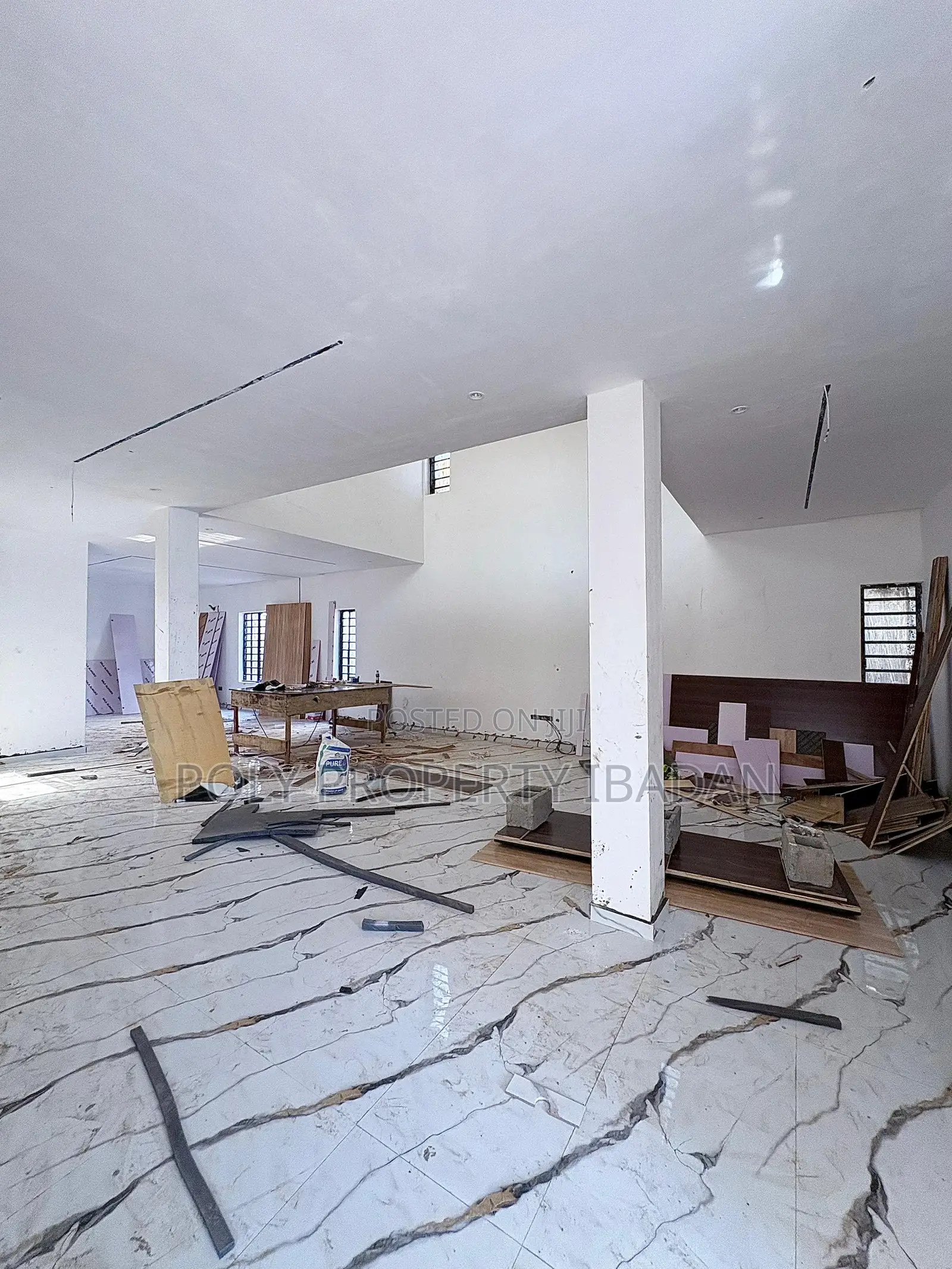 5bdrm Duplex in Engr Lere Adigun Gra, Ibadan for sale in Ibadan
