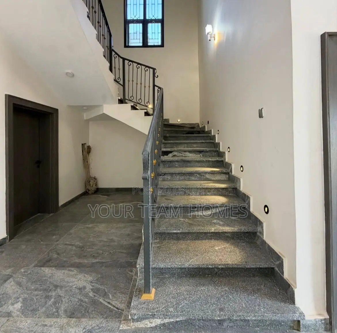 5bdrm Duplex in Galadimawa for sale in Galadimawa