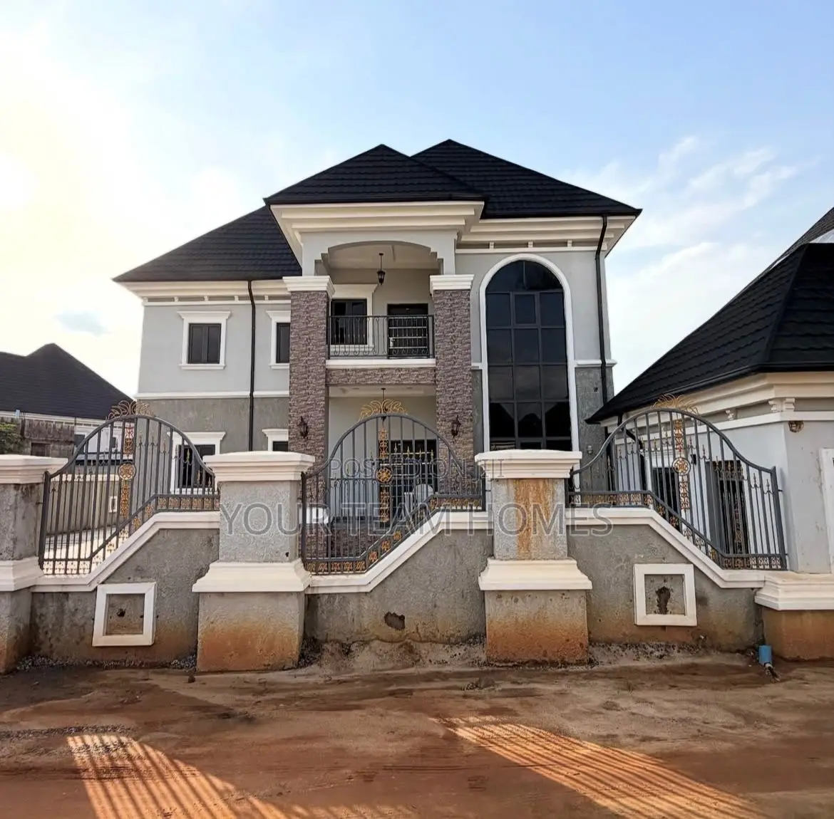 5bdrm Duplex in Galadimawa for sale in Galadimawa
