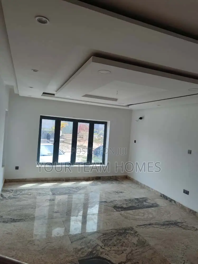 4bdrm Townhouse/Terrace in Guzape for sale in Guzape District