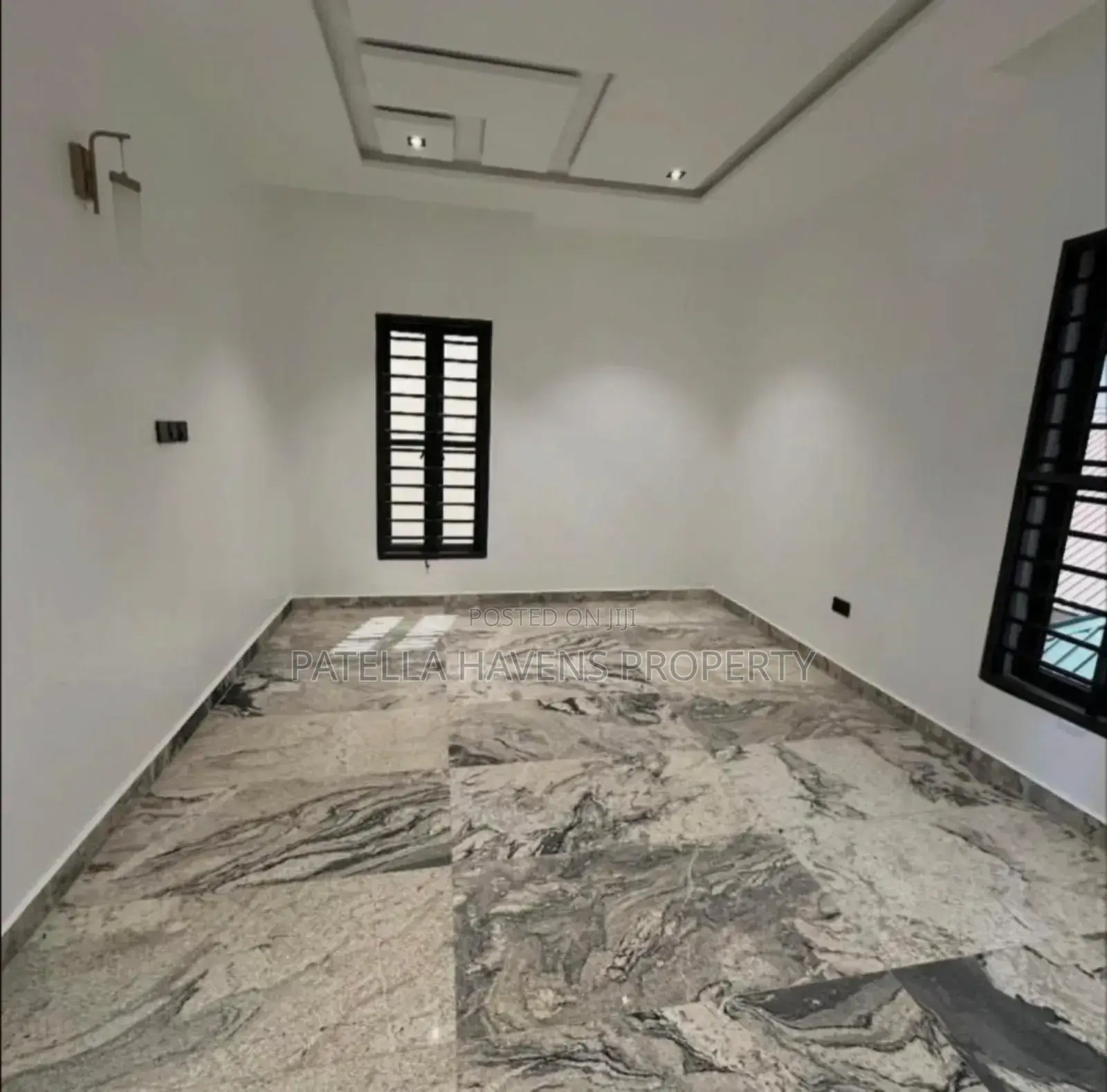 8bdrm Duplex in Wuse 2 for sale in Wuse 2