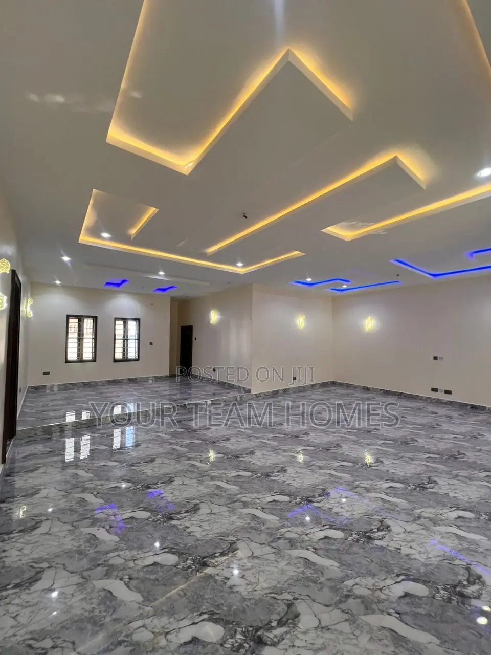5bdrm Duplex in Asoroko, Asokoro for sale in Asokoro
