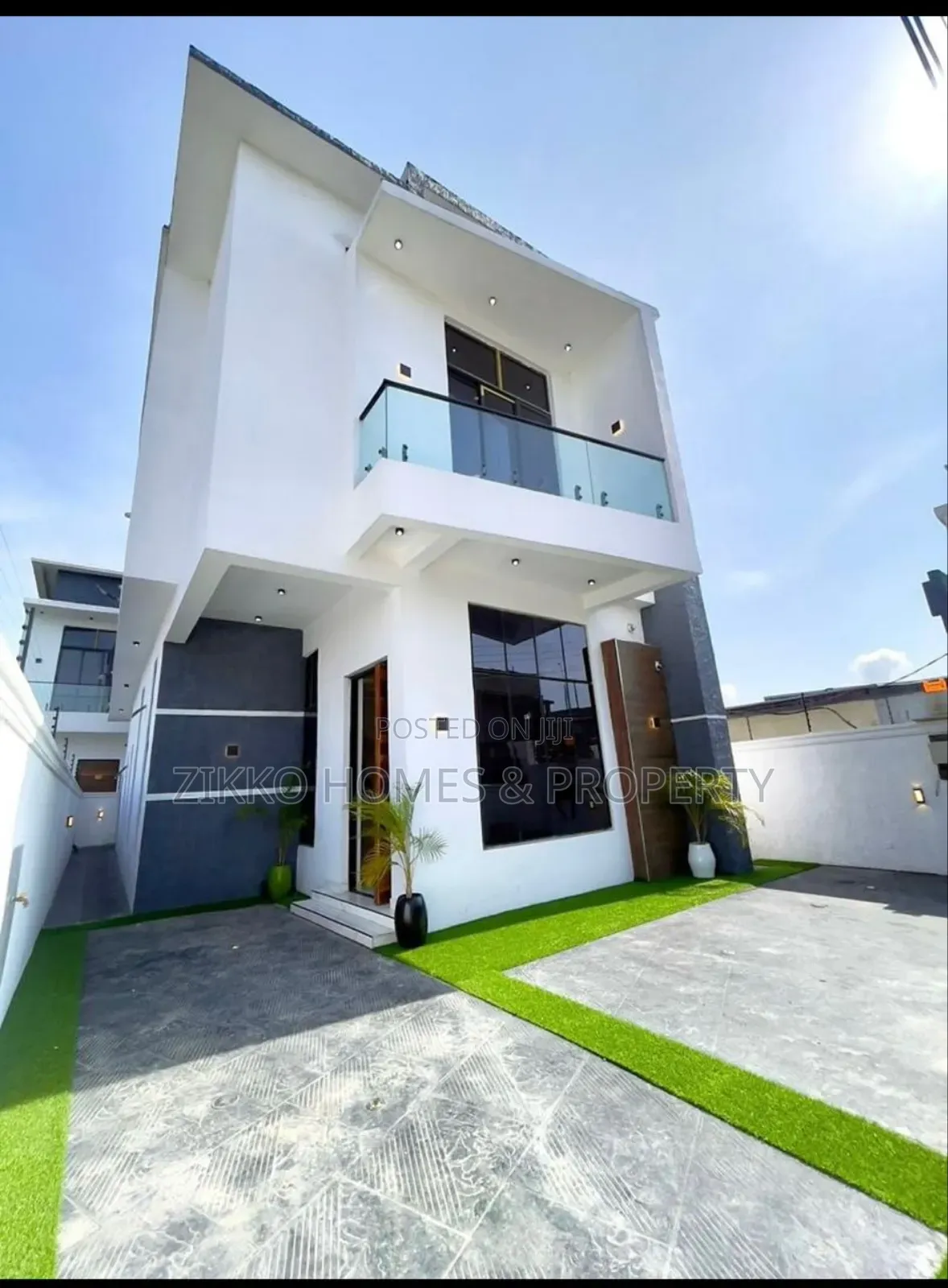 4bdrm Duplex in Ajah, Lekki for sale in Lekki