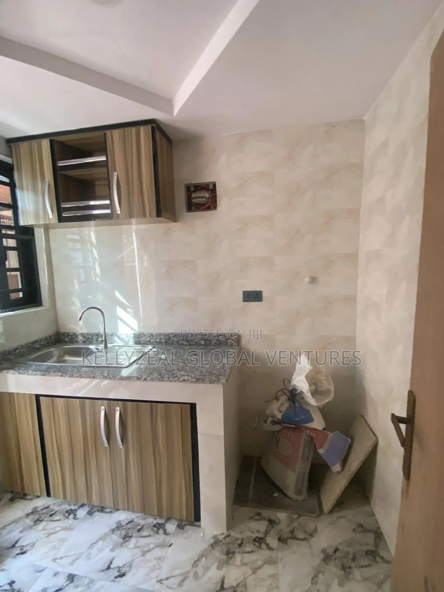 2bdrm Apartment in Greenfield Estate, Ago Palace for rent in Ago Palace