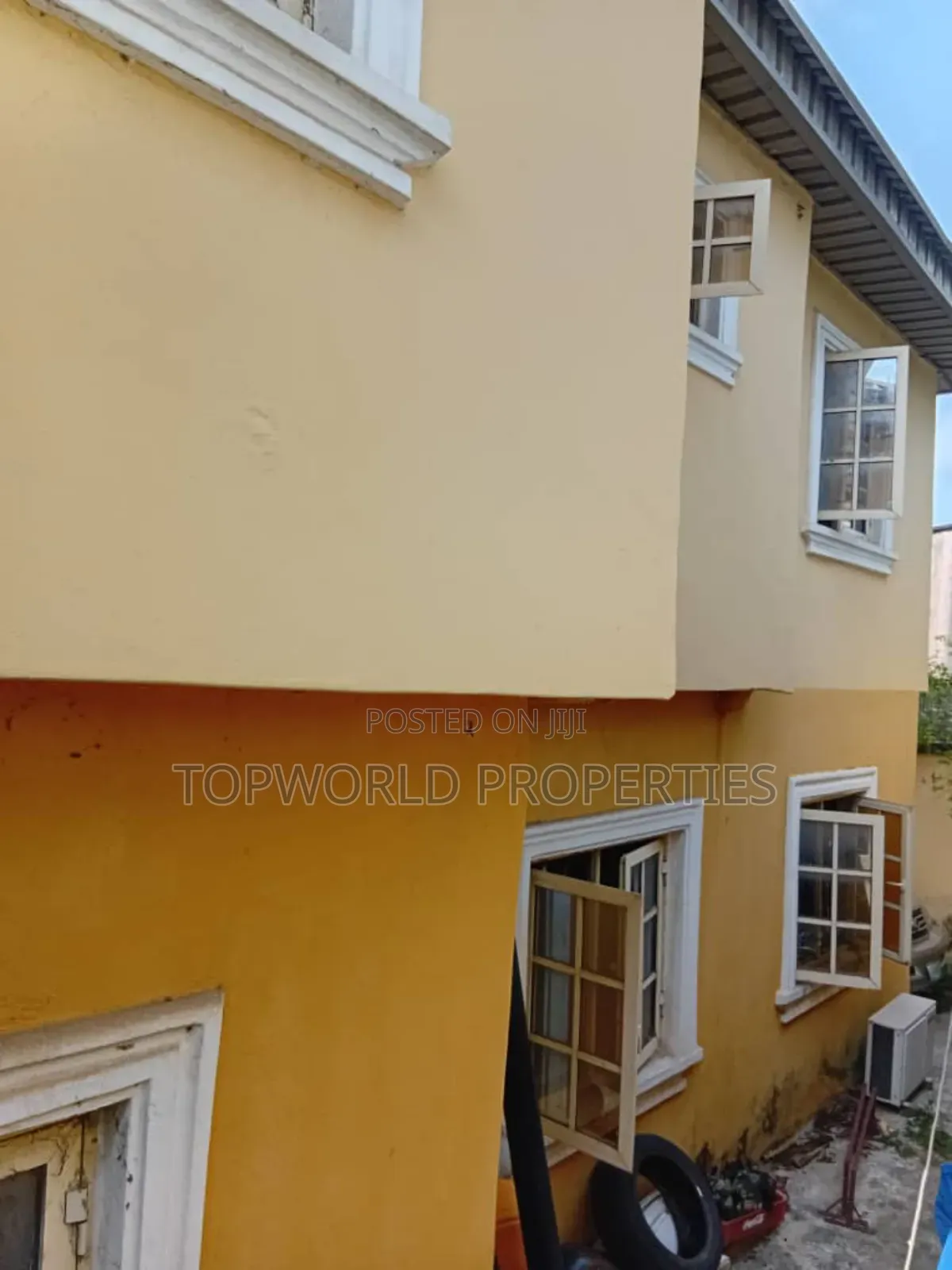 5bdrm Duplex in College Road Ogba, Ifako for sale in Ifako
