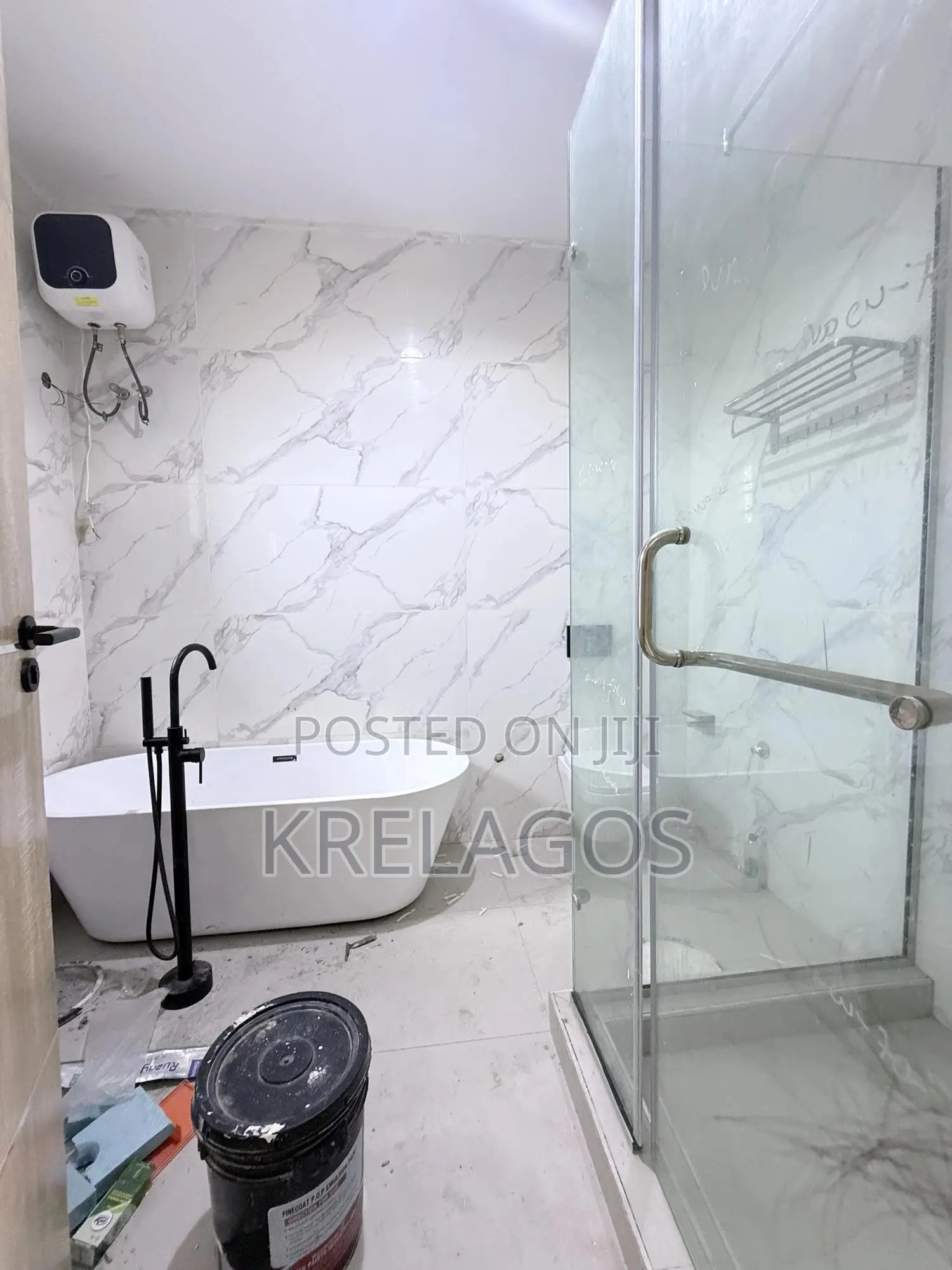 5bdrm Duplex in Royal Garden Estate, Off Lekki-Epe Expressway for sale in Off Lekki-Epe Expressway