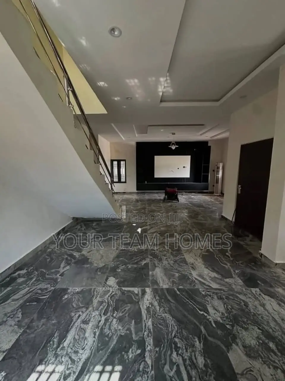 4bdrm Duplex in Jahi Gilmore for sale in Jahi