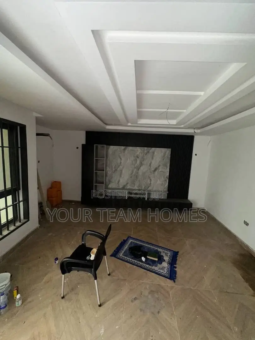 4bdrm Townhouse/Terrace in Garki 2 for sale in Garki 2