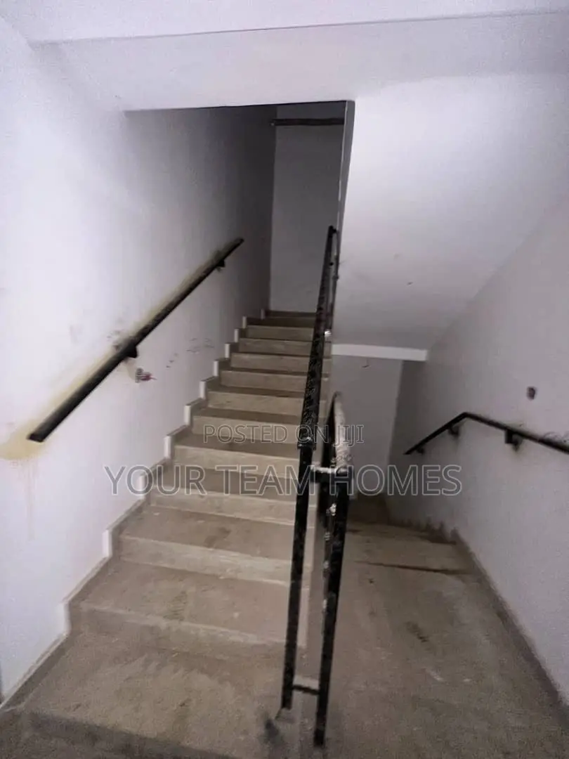4bdrm Townhouse/Terrace in Garki 2 for sale in Garki 2