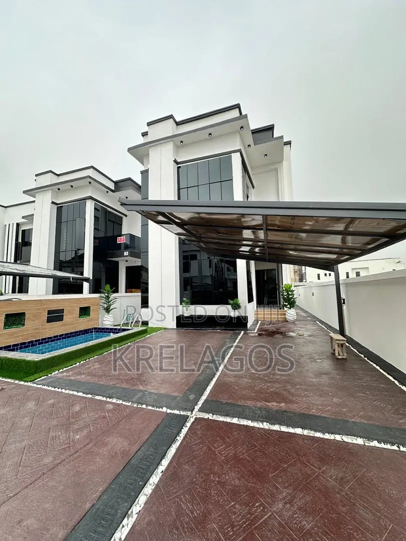 5bdrm Duplex in Orchid, Chevron for sale in Chevron