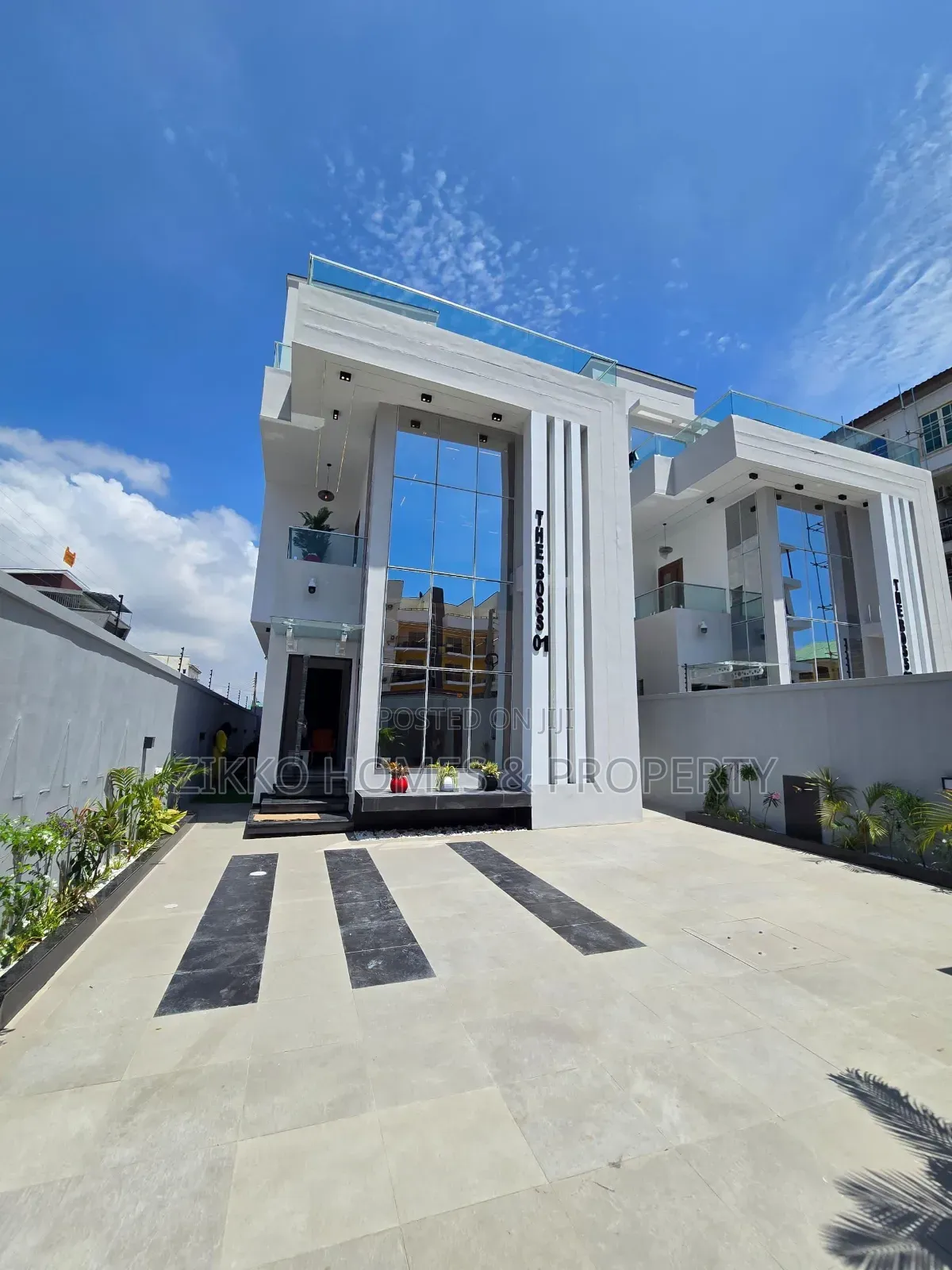 5bdrm Duplex in Lekki for sale in Lekki